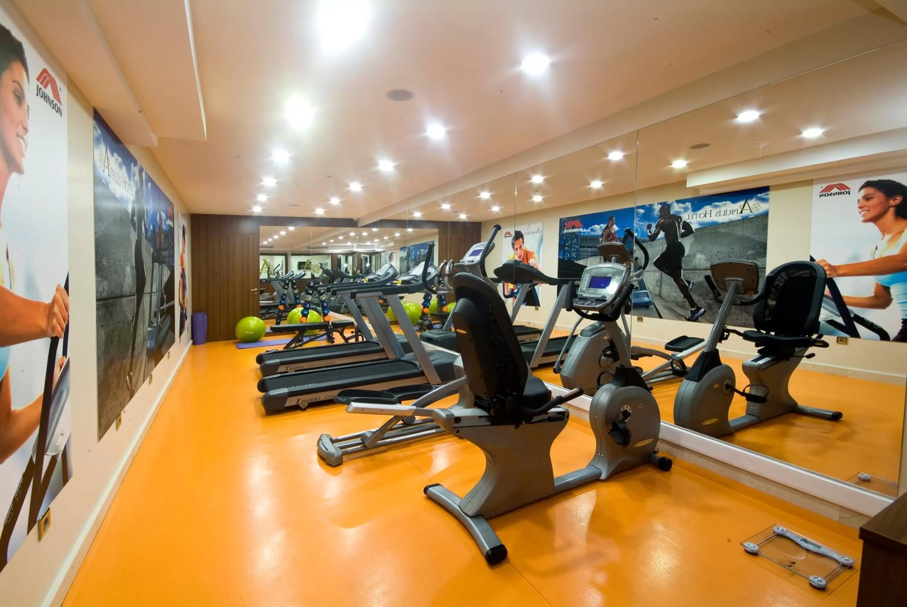 Fitness centre/facilities in Aprilis Hotel - Special Category