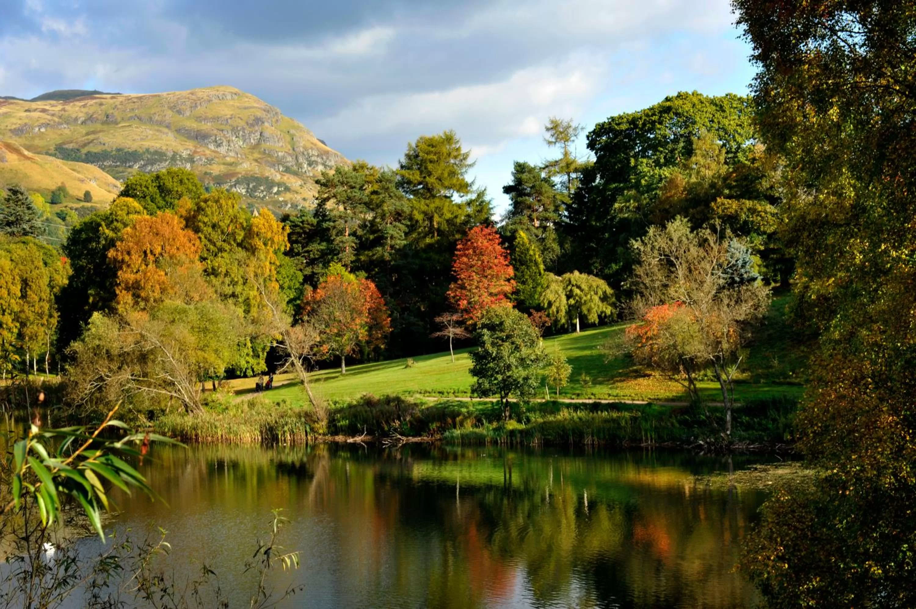 Nearby landmark in Stirling Court Hotel