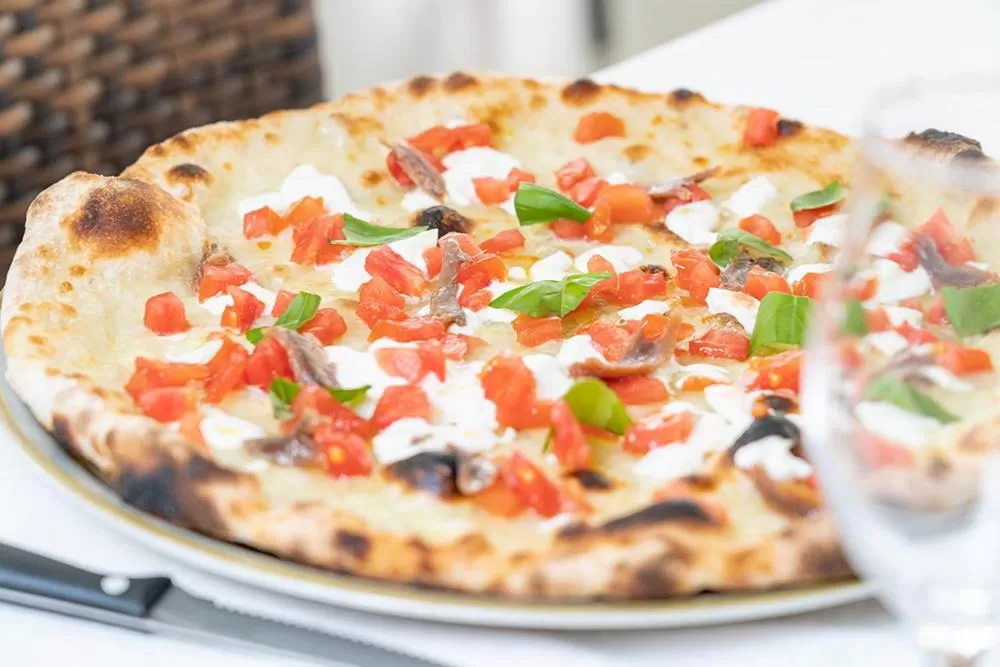 Restaurant/places to eat in Hotel Marinella