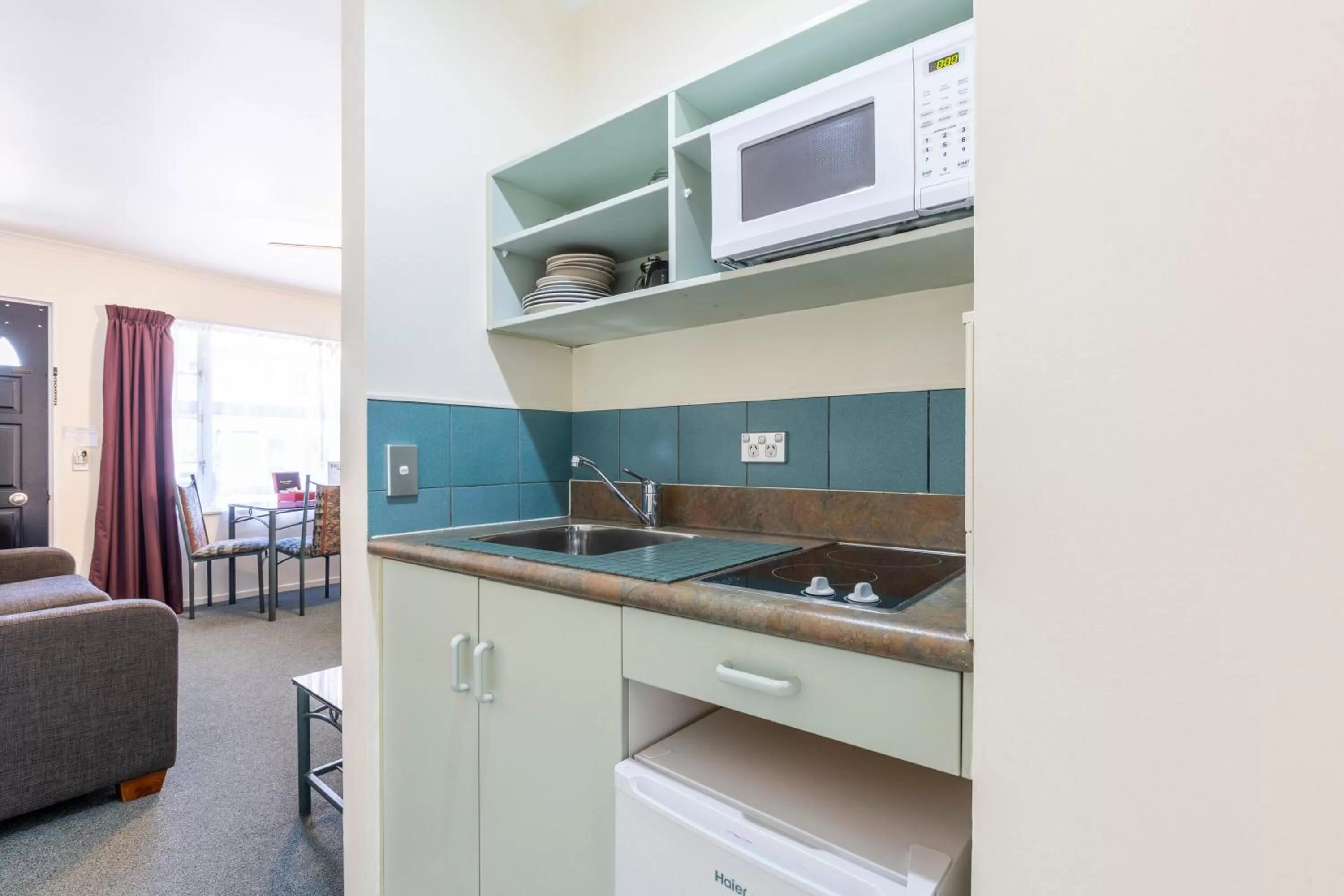 Kitchen or kitchenette, Kitchen/Kitchenette in ASURE PRINCE motor lodge