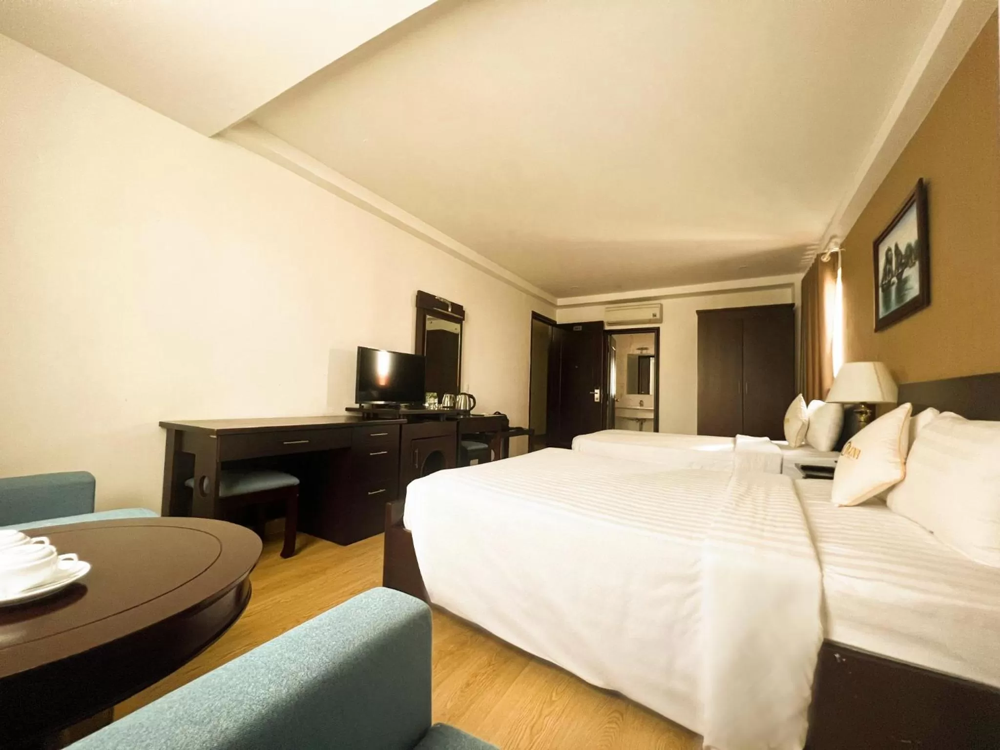 Bed in ALUNA Ben Thanh Hotel