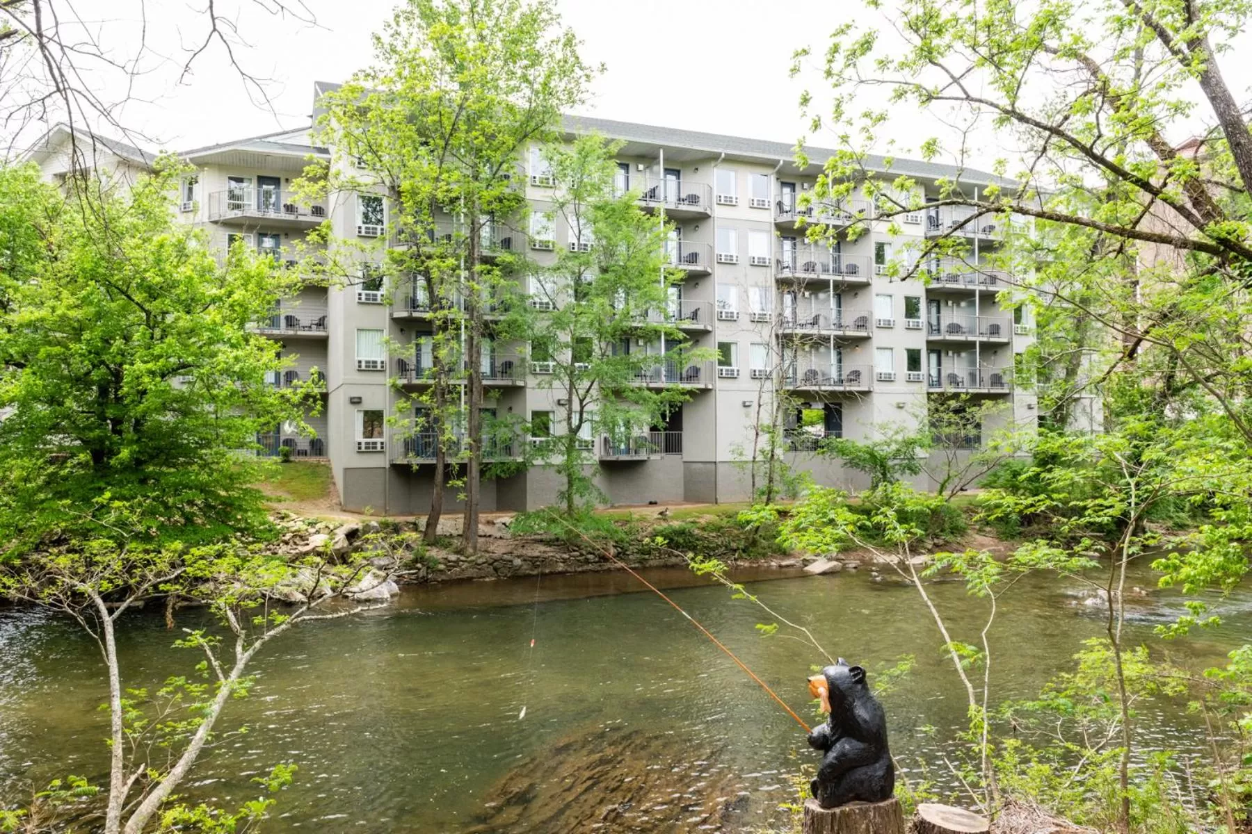 Property building in Twin Mountain Inn & Suites