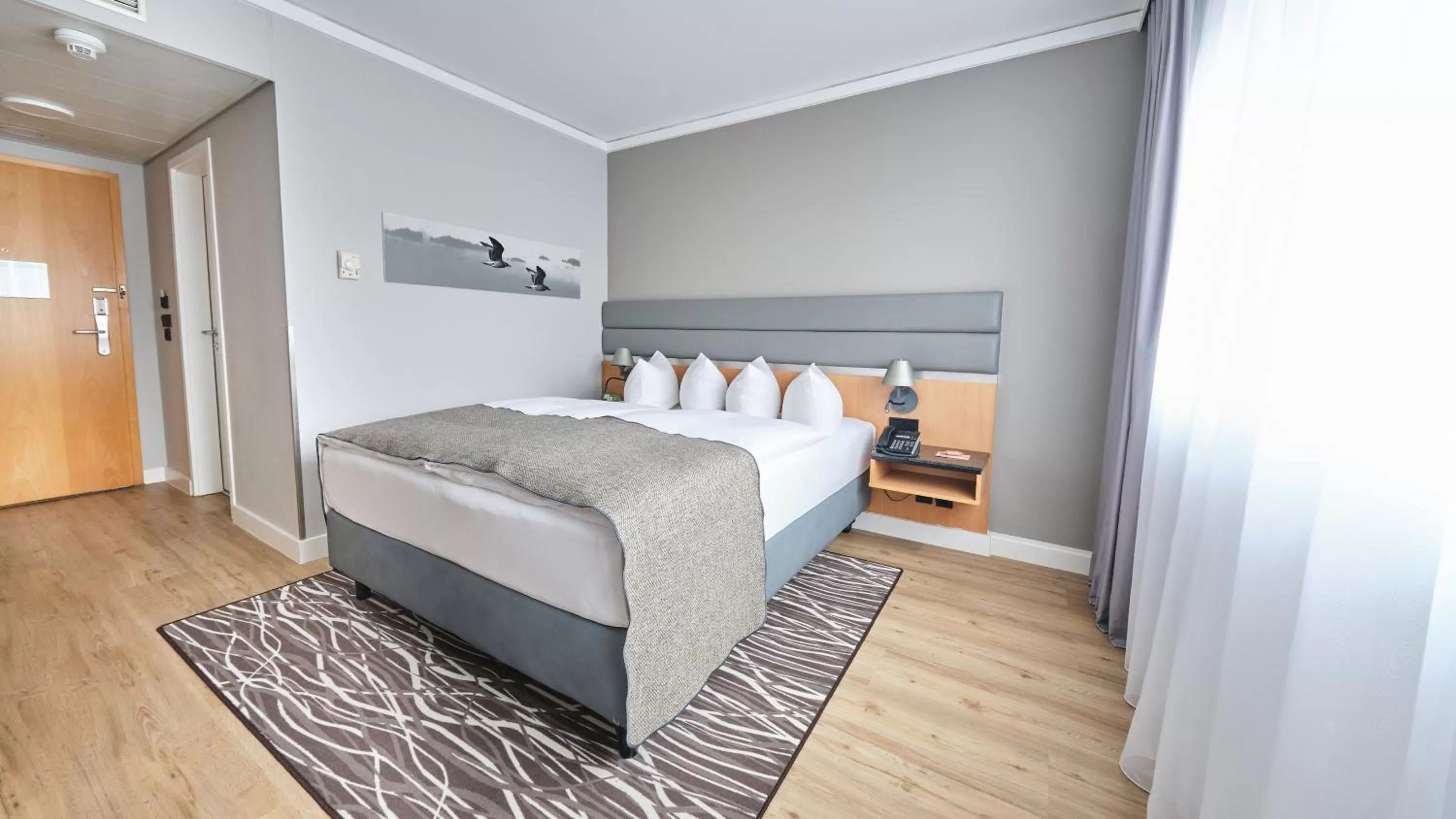 Photo of the whole room, Bed in Holiday Inn Berlin Airport - Conference Centre by IHG