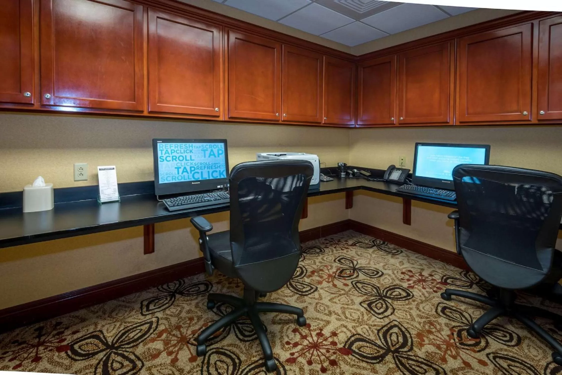 Business facilities in Hampton Inn Enterprise