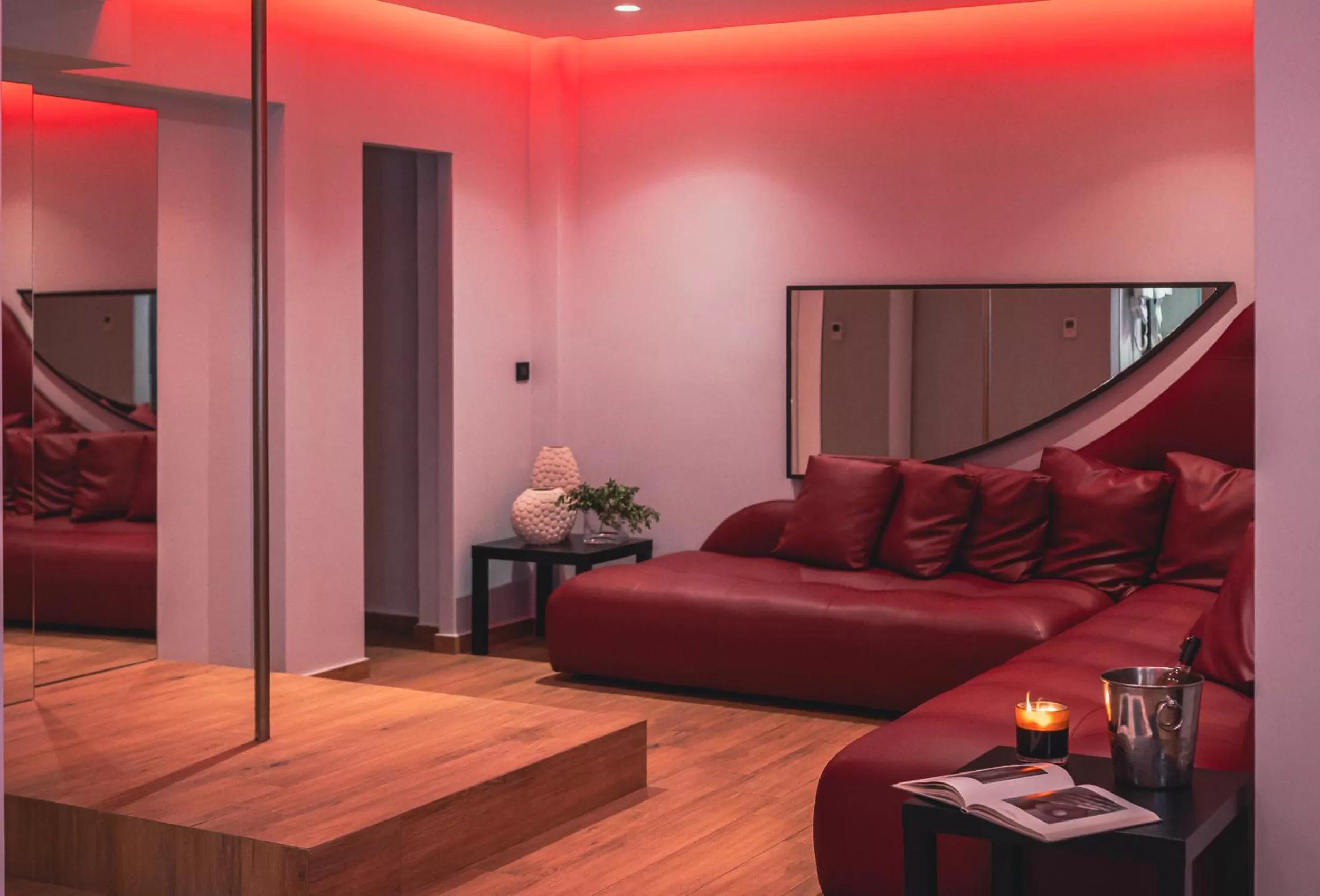 Living room in Pines Hotel