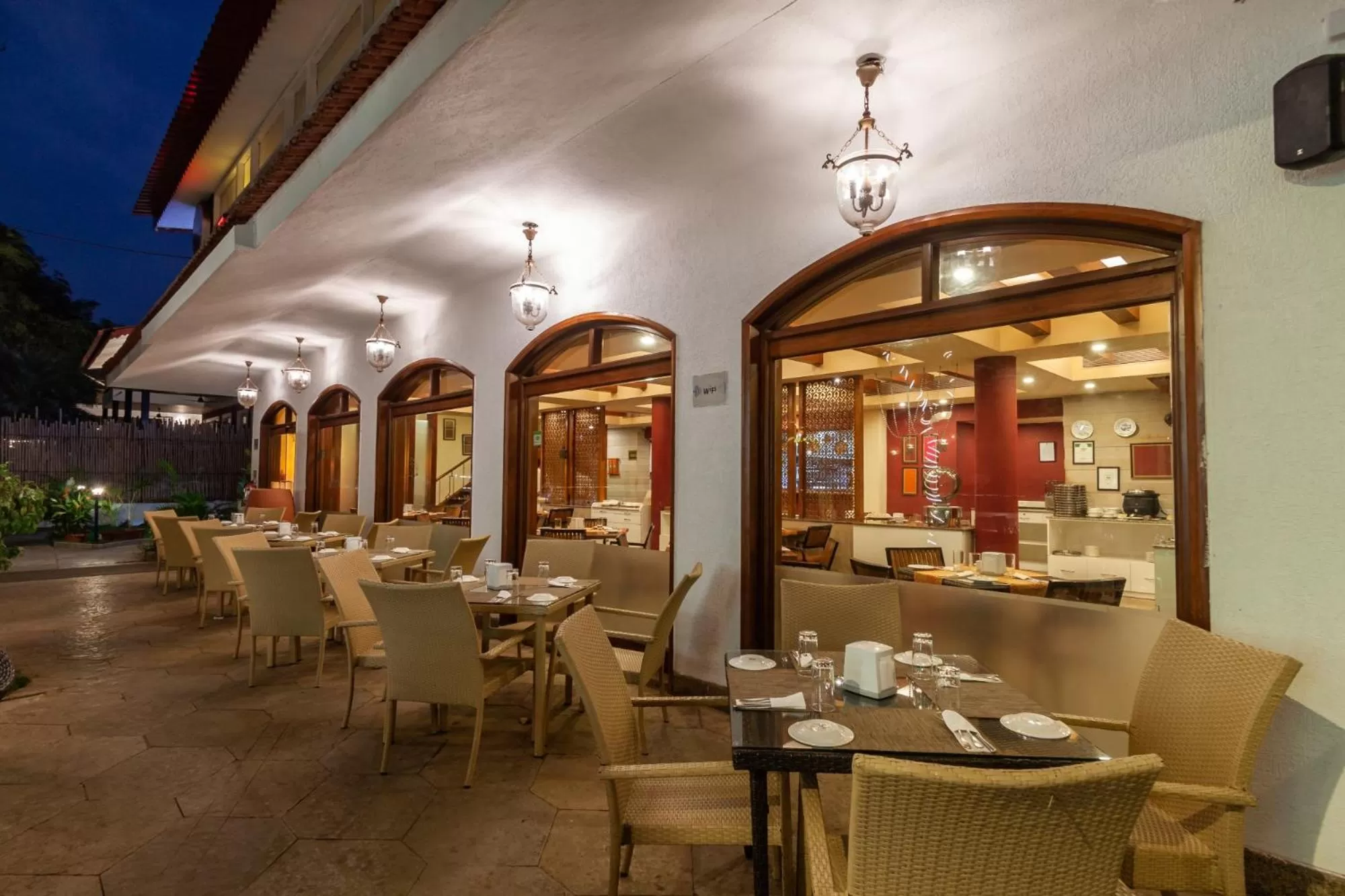 Restaurant/places to eat in Acron Seaway Resort