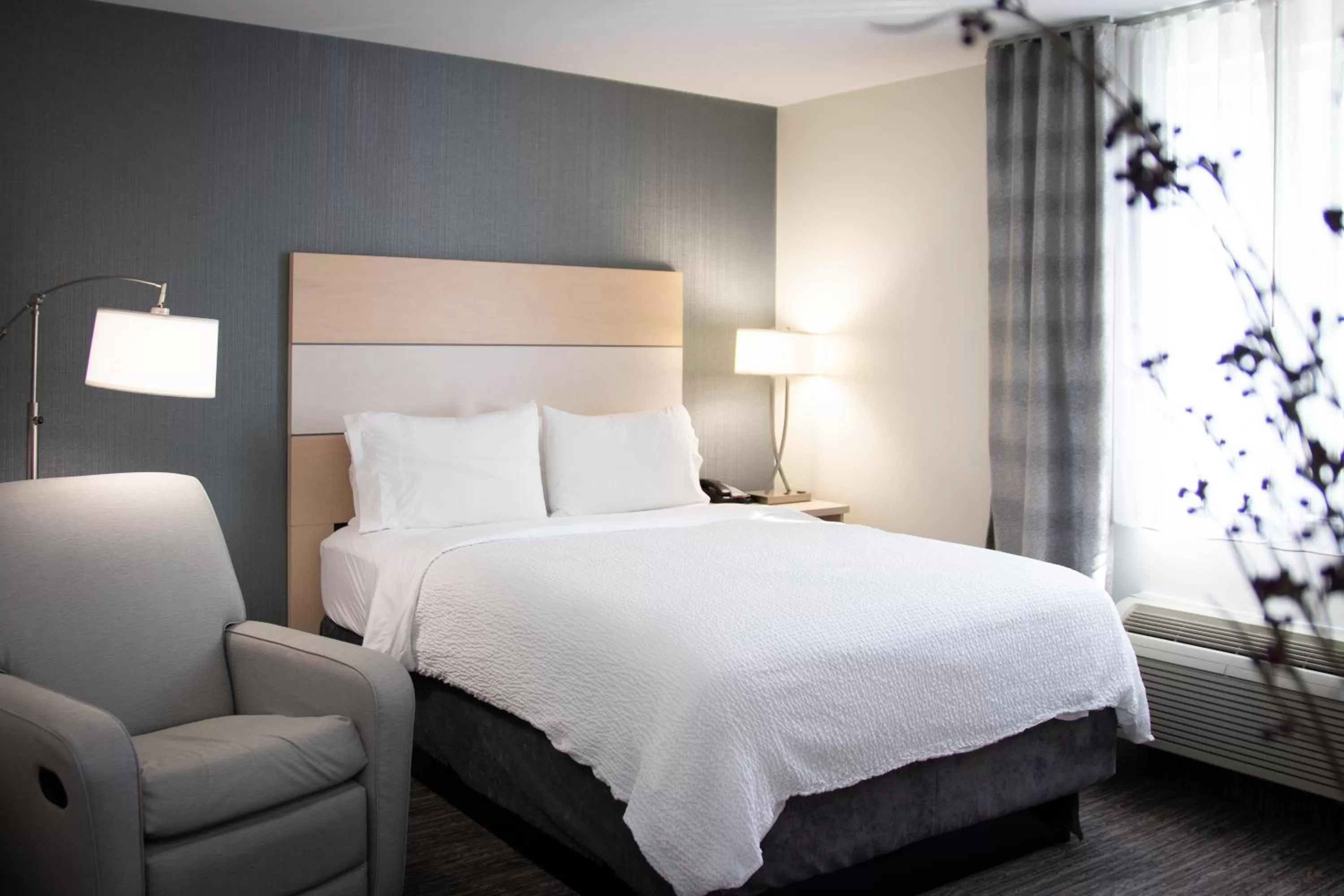 Bed in Candlewood Suites Miami Intl Airport - 36th St by IHG