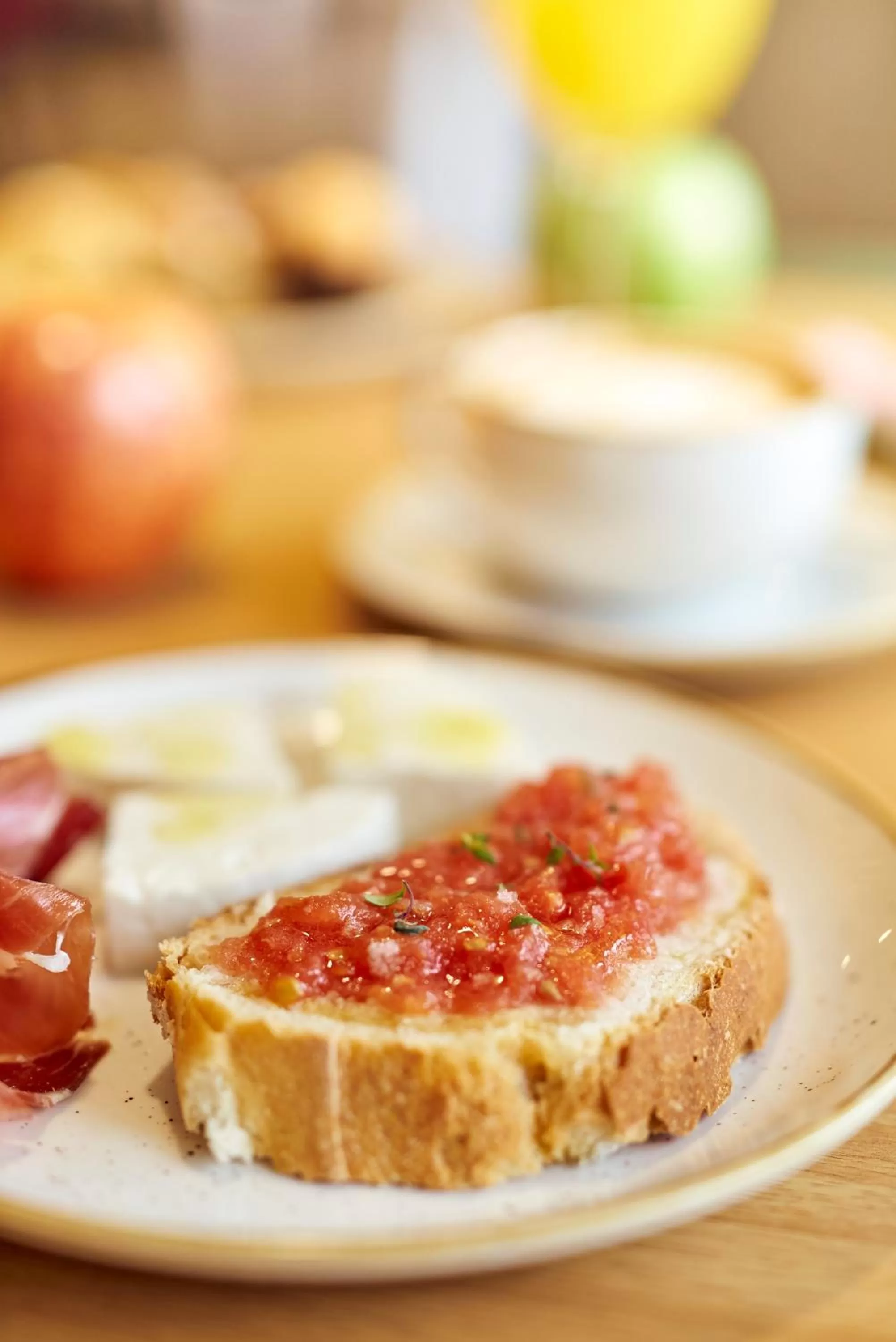 Buffet breakfast in Occidental León Alfonso V