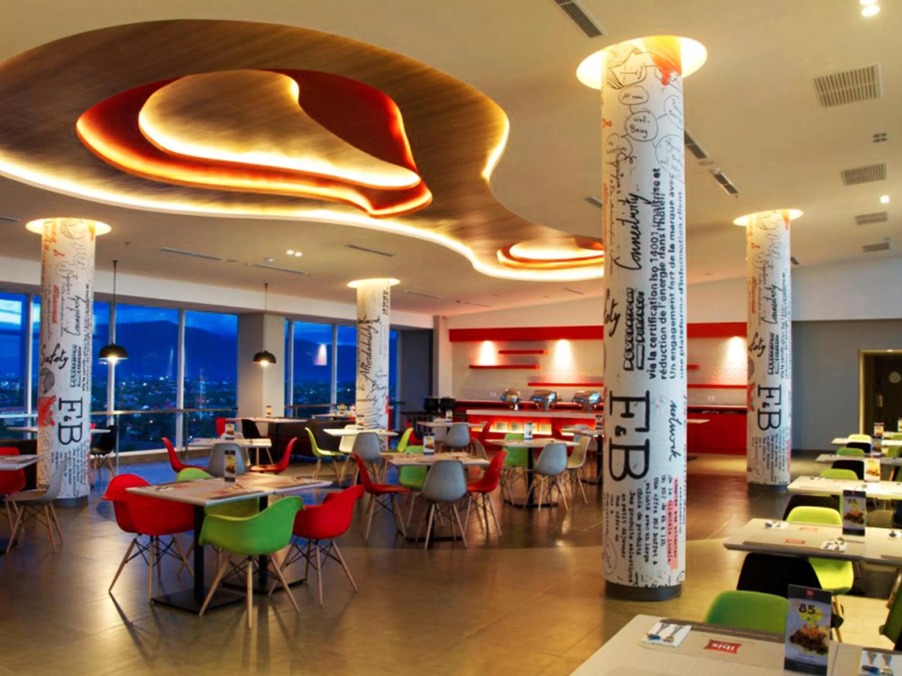 Breakfast in Ibis Padang