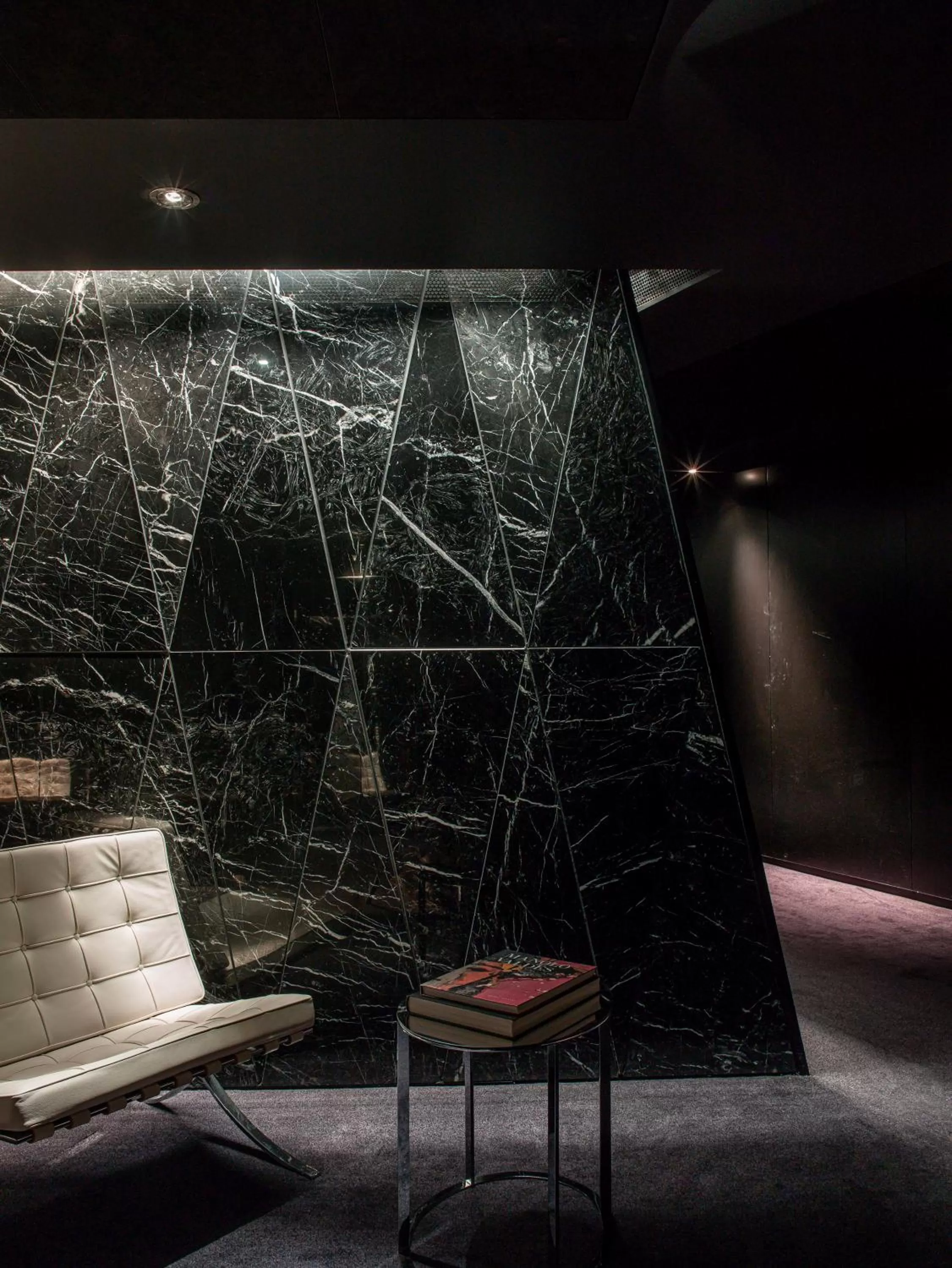 Lobby or reception in ME London by Melia - Covent Garden