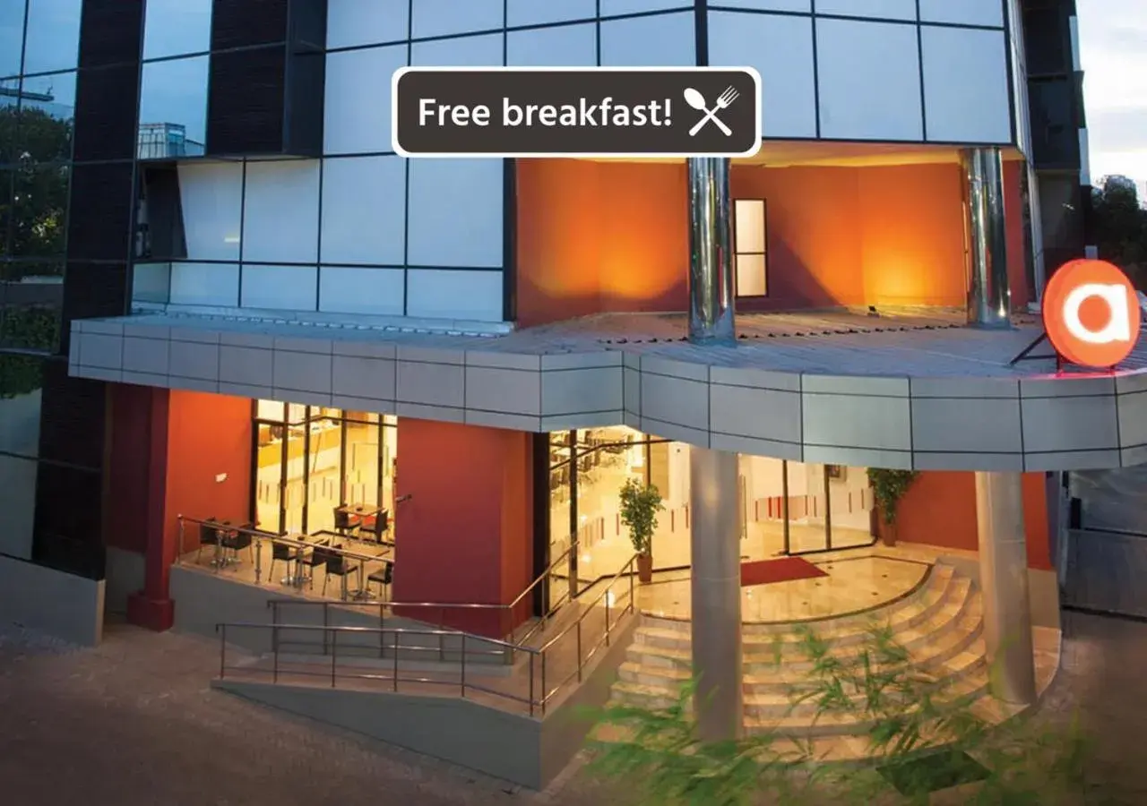 Amaris Hotel Mampang - Jakarta Amaris Hotel Mampang - Jakarta