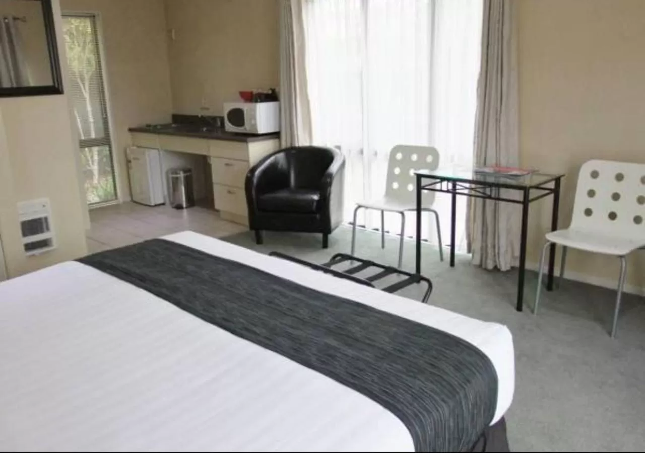 Area and facilities, Bed in Abbella Lodge Motel