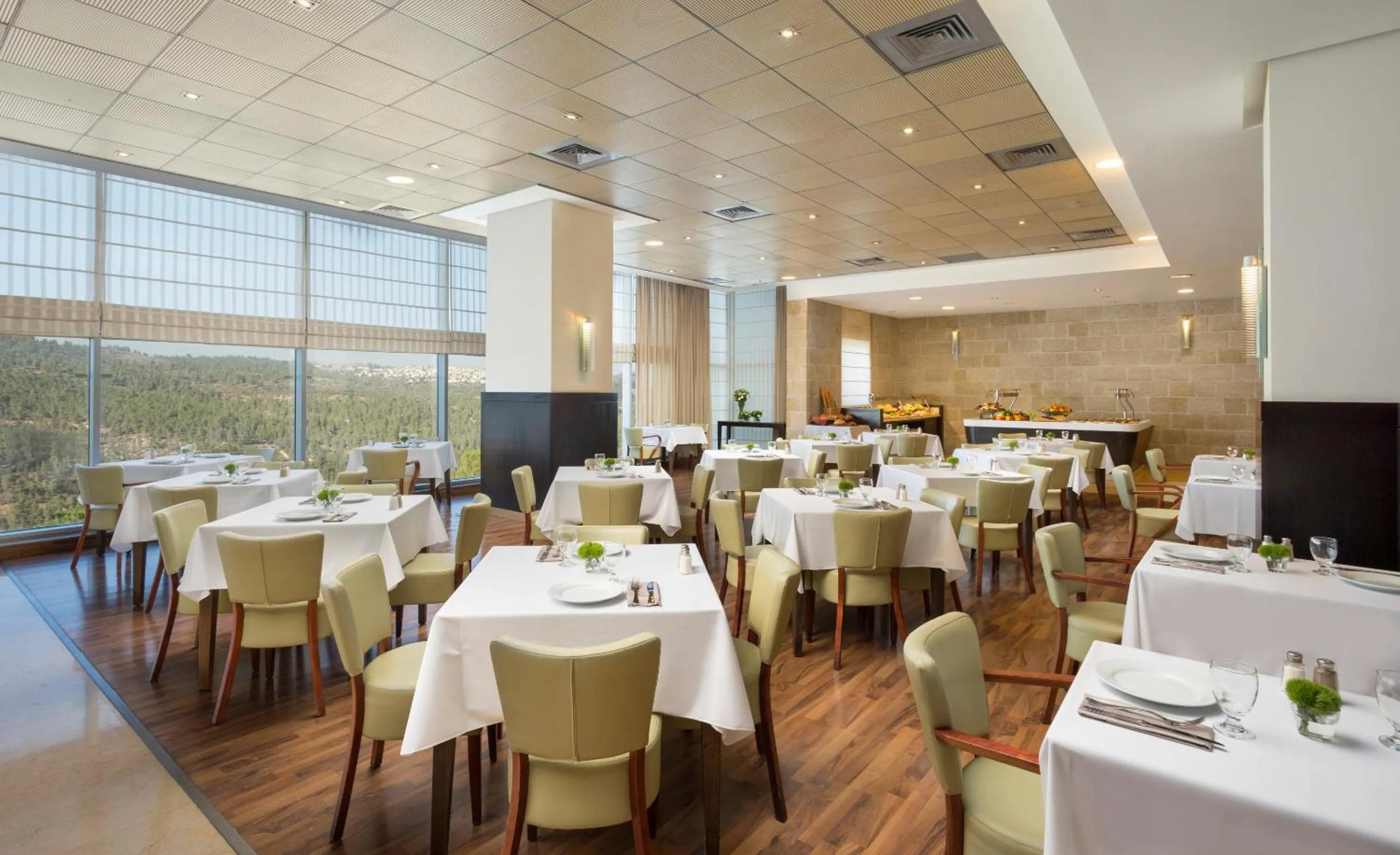 Restaurant/places to eat in Ein Kerem Hotel