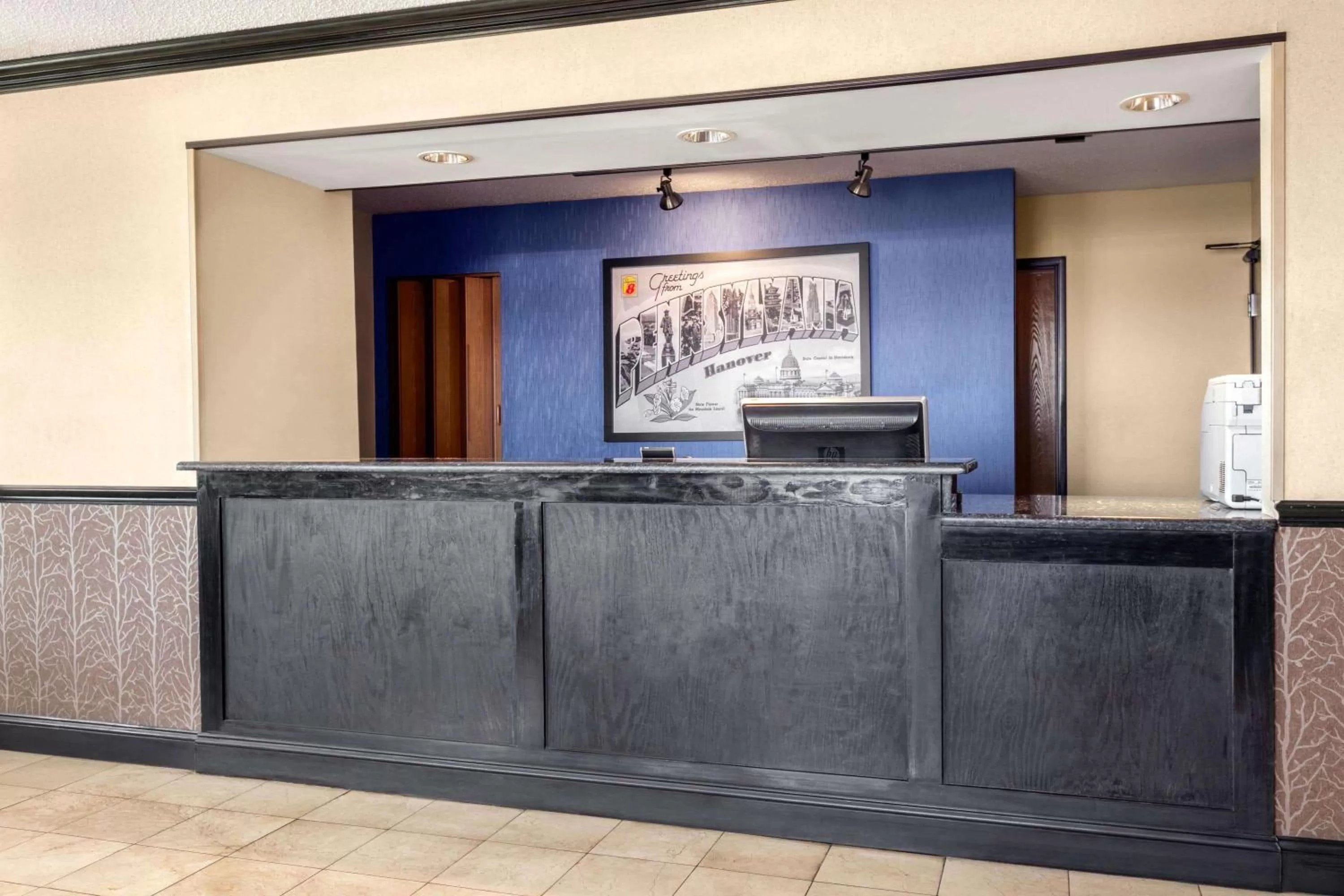 Lobby or reception in Super 8 by Wyndham Hanover