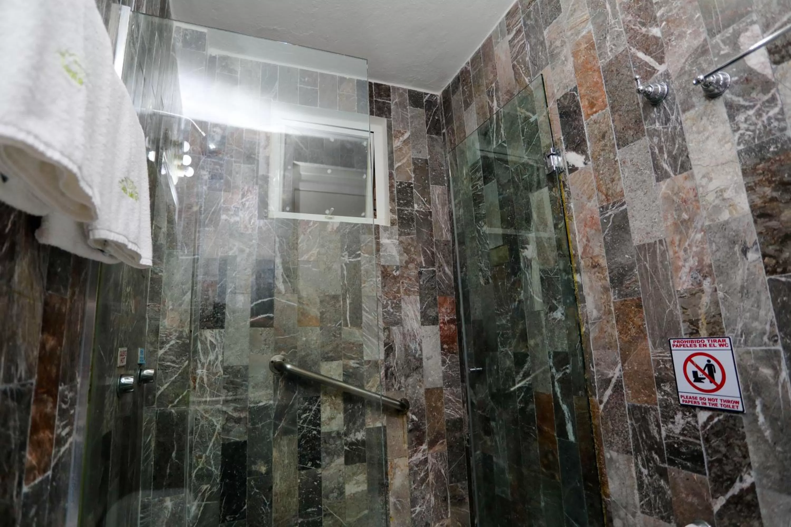 Bathroom in Hotel Santa Maria