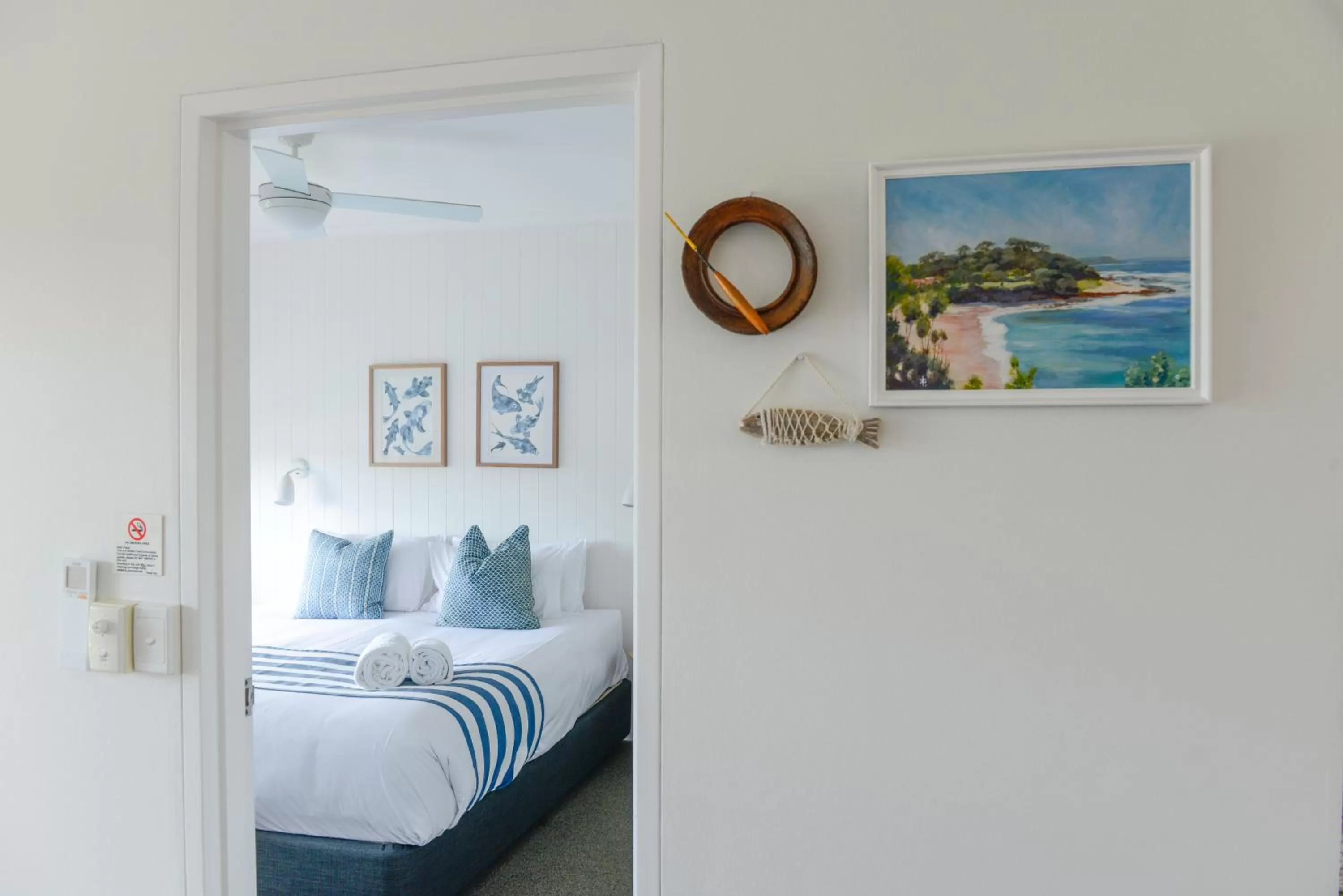 Bedroom, Bed in Mollymook Seascape Motel and Apartments
