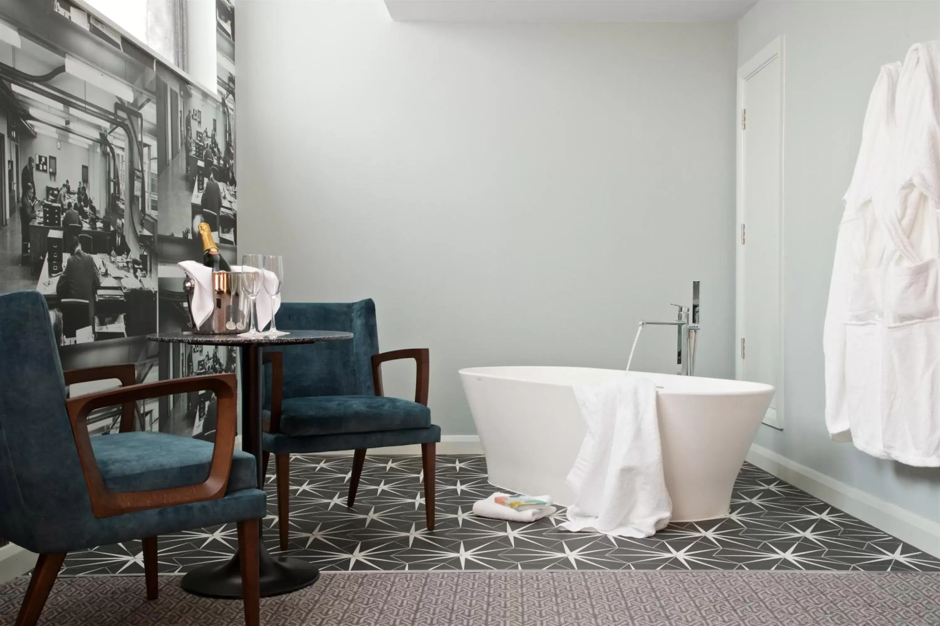 Best Junior Suite in Telegraph Hotel - Coventry Best Junior Suite in Telegraph Hotel - Coventry