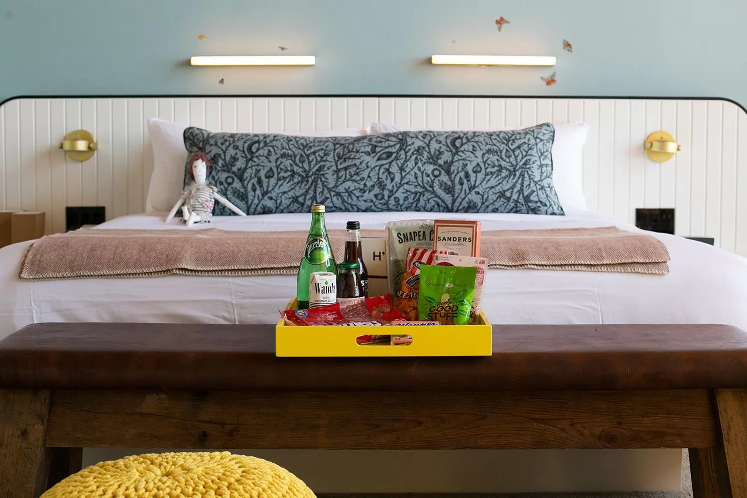 Bedroom, Bed in Drake Devonshire and Motor Inn