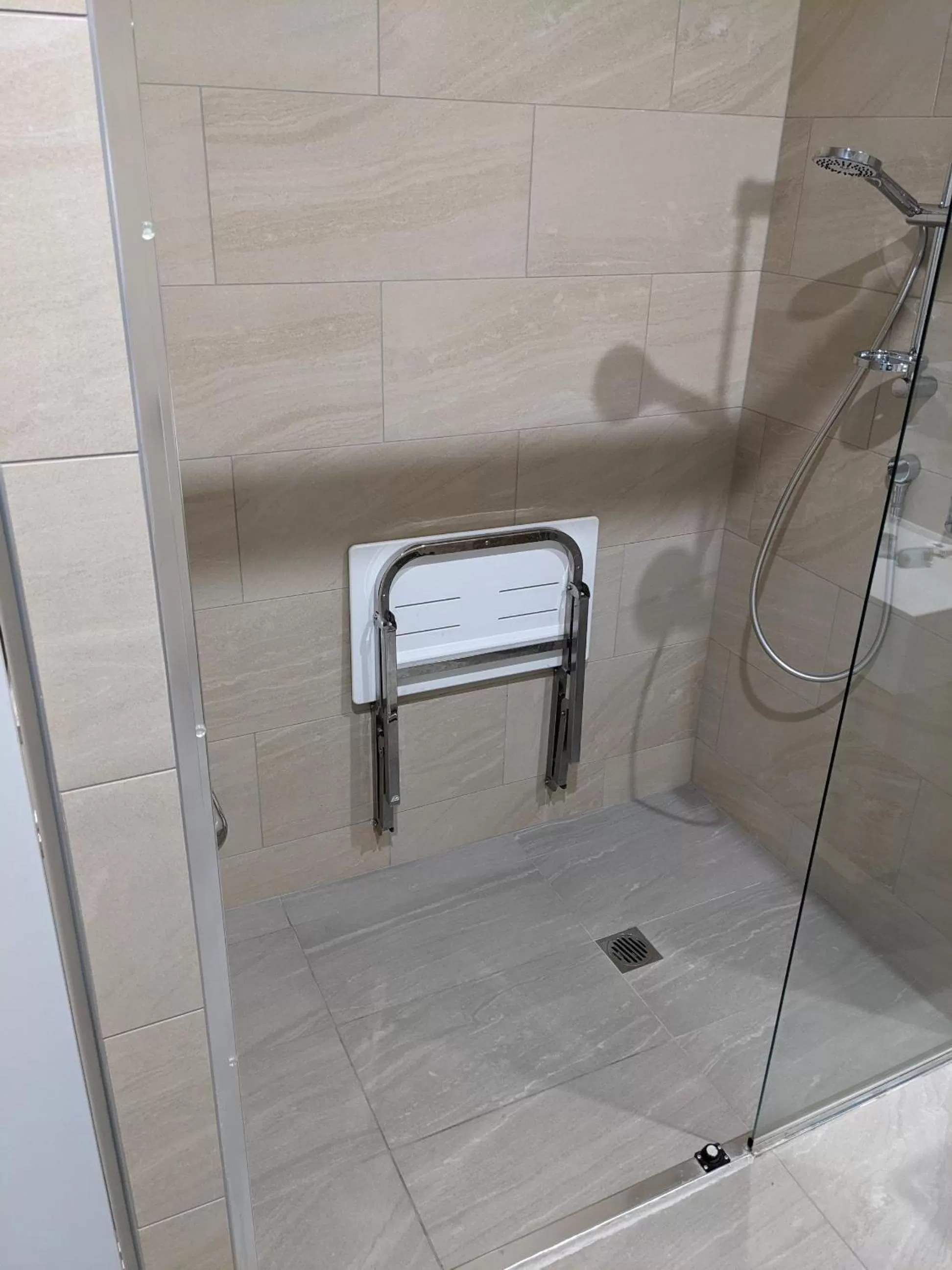 Bathroom in The Windsor, Hotel Rooms & Apartments