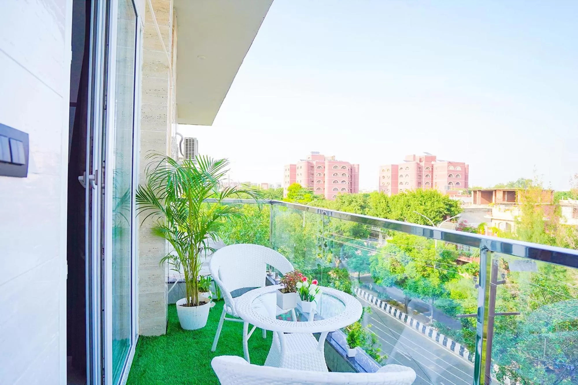 Balcony/Terrace in FabHotel Sunrise Sector 56