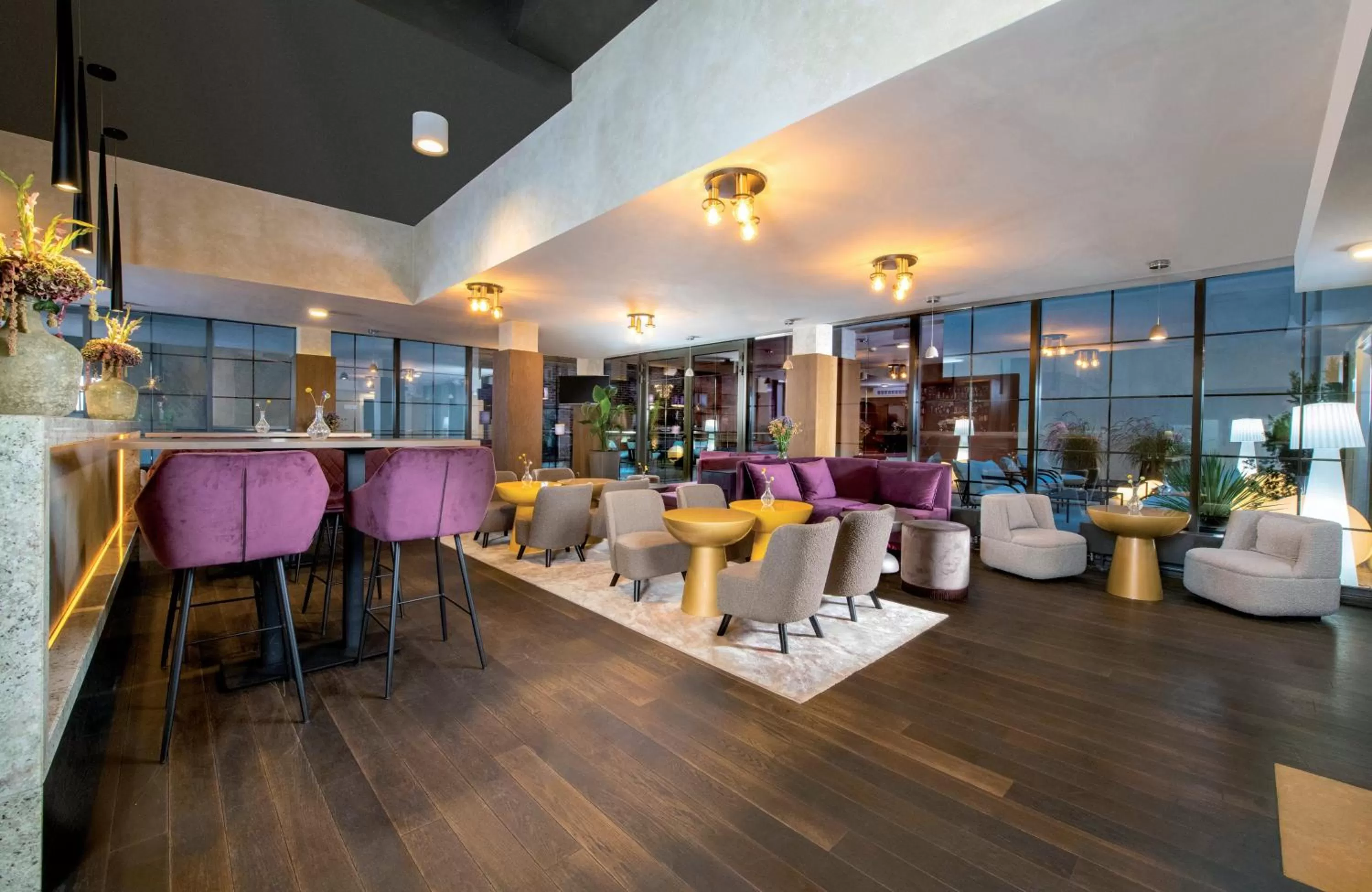 Lounge or bar in Leonardo Boutique Hotel Krakow Old Town