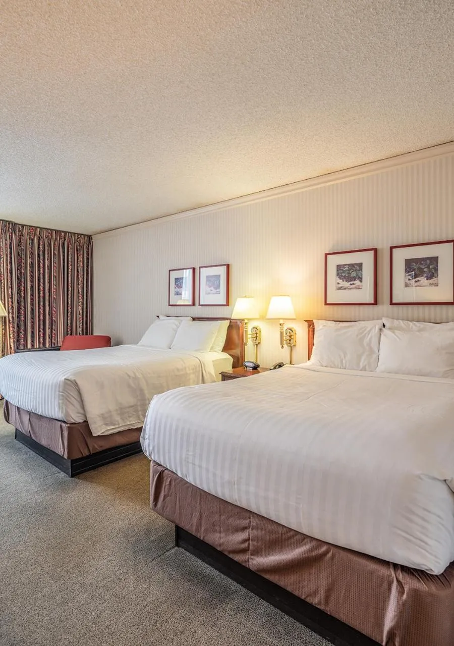 Bedroom, Bed in University Place Hotel and Conference Center