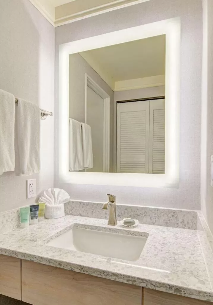 Bathroom in Hallmark Resort - Newport