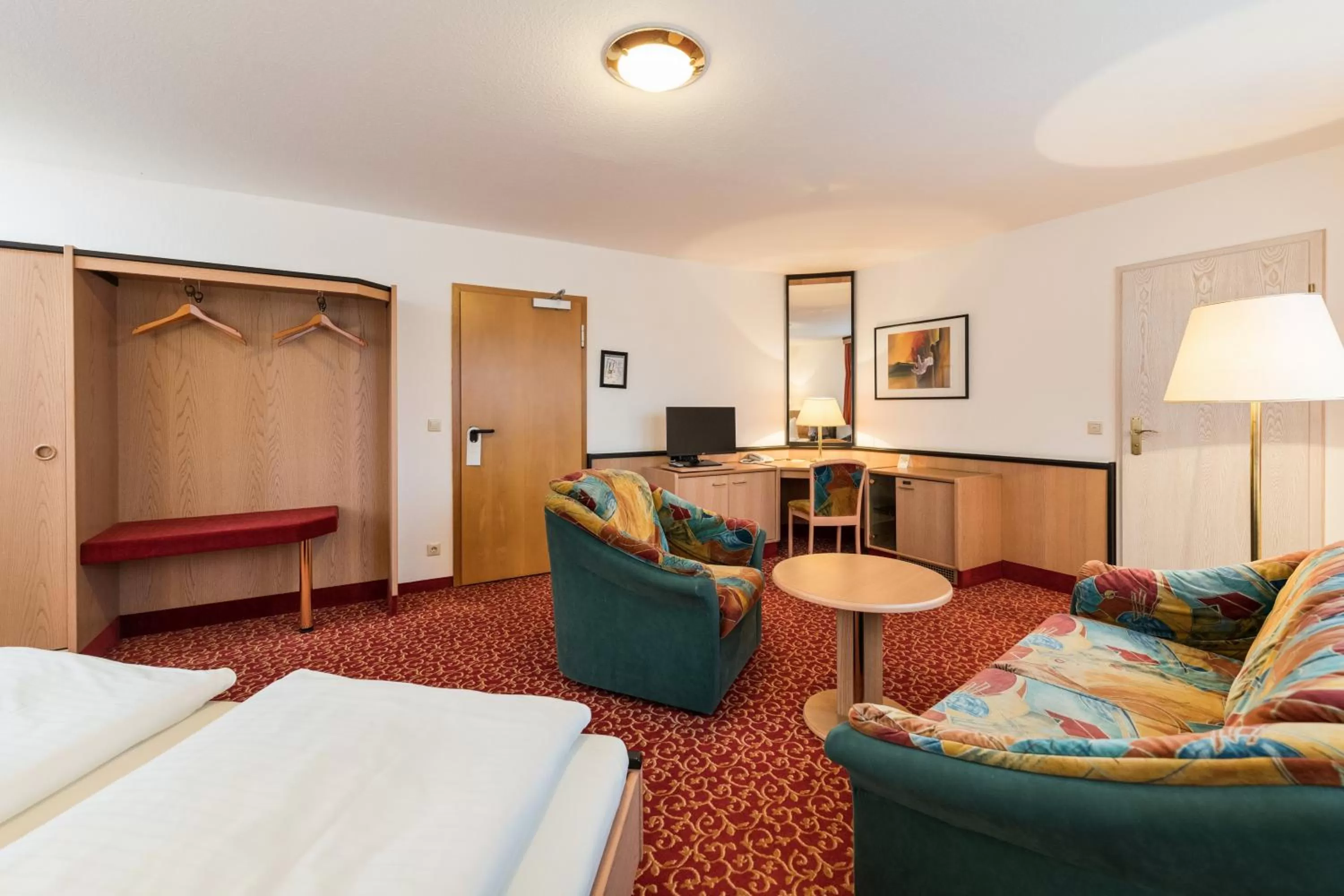 Bedroom, Seating Area in Hotel am Markt
