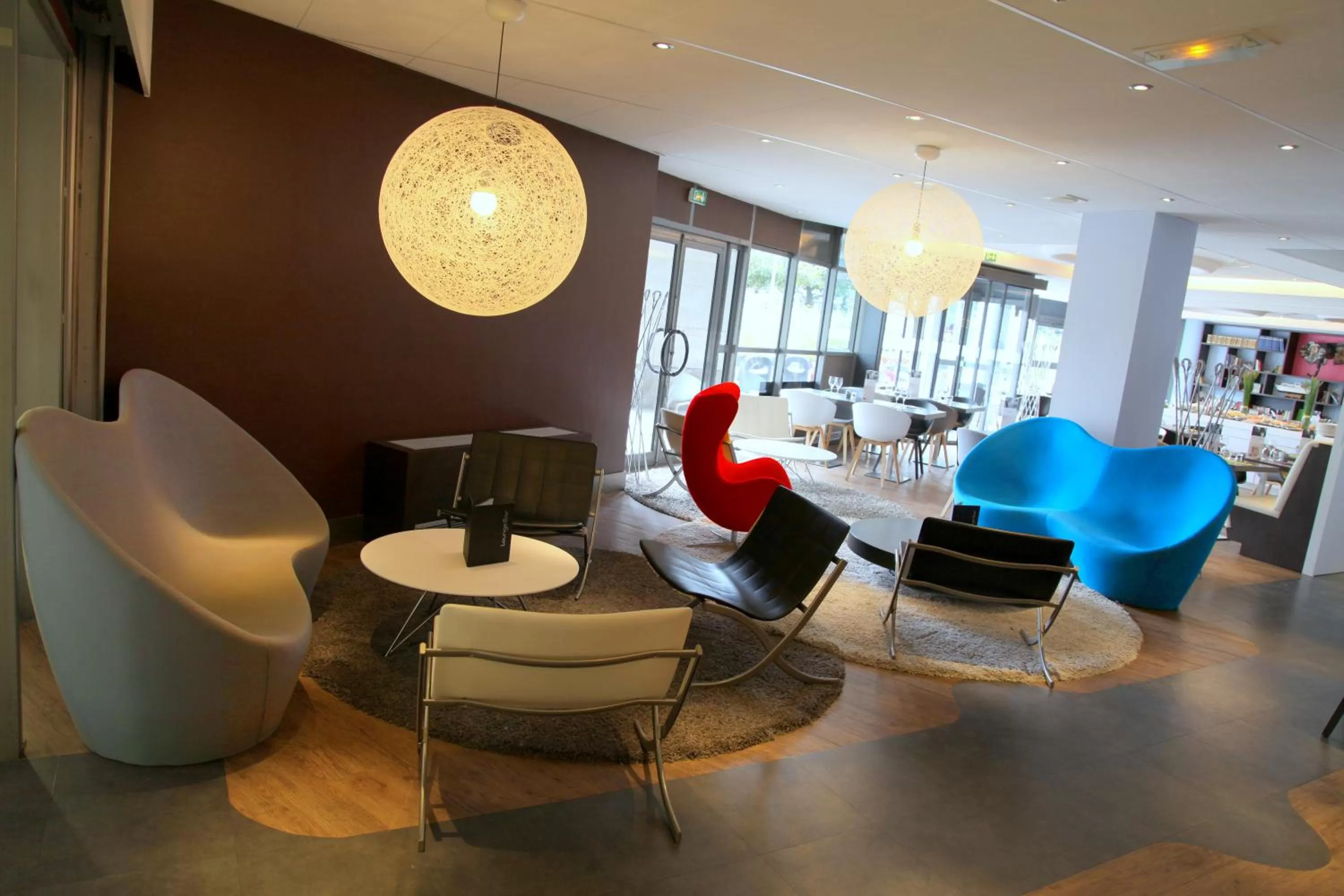 Lobby or reception in Mercure Nantes Centre Gare