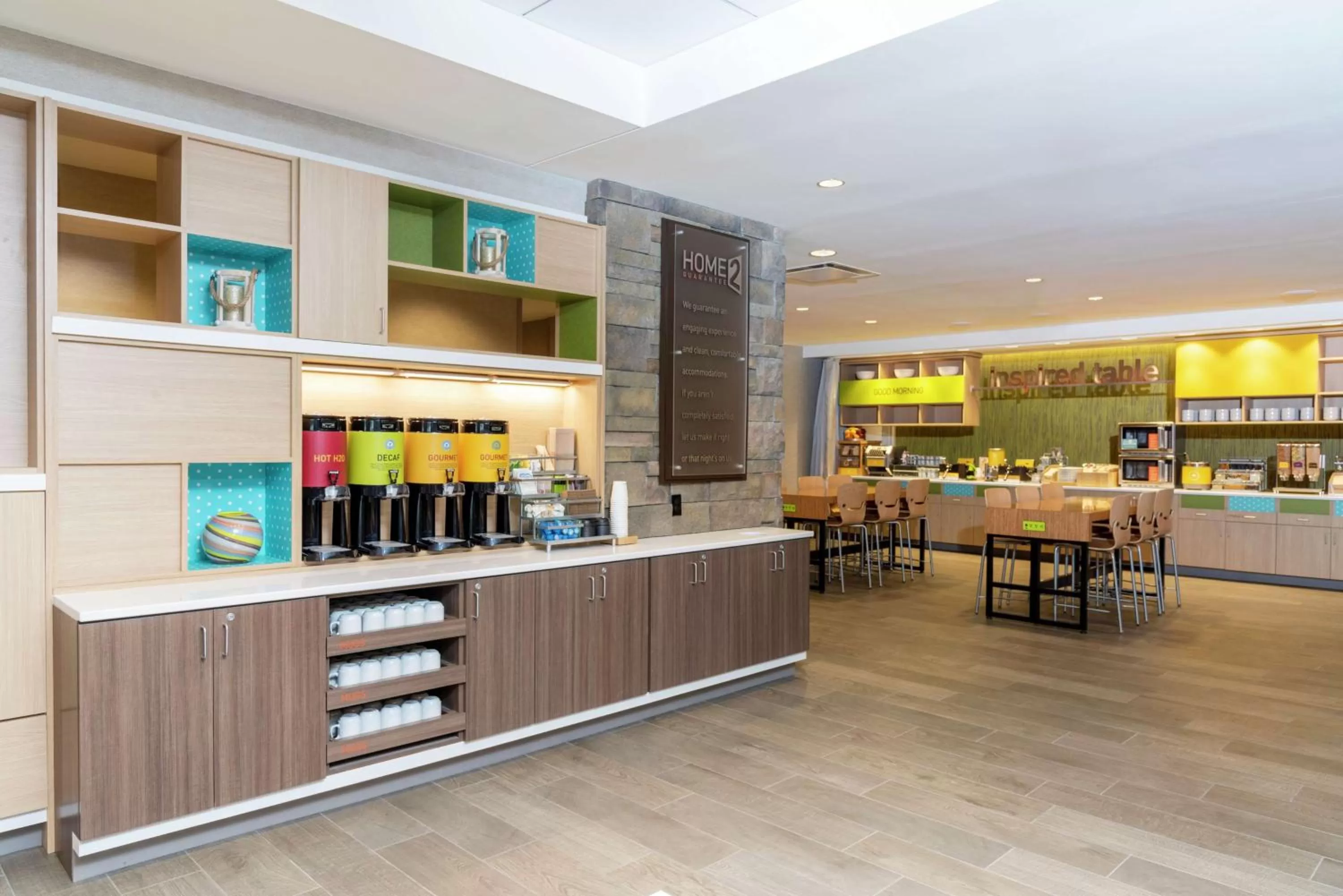 Breakfast in Home2 Suites By Hilton Appleton, Wi