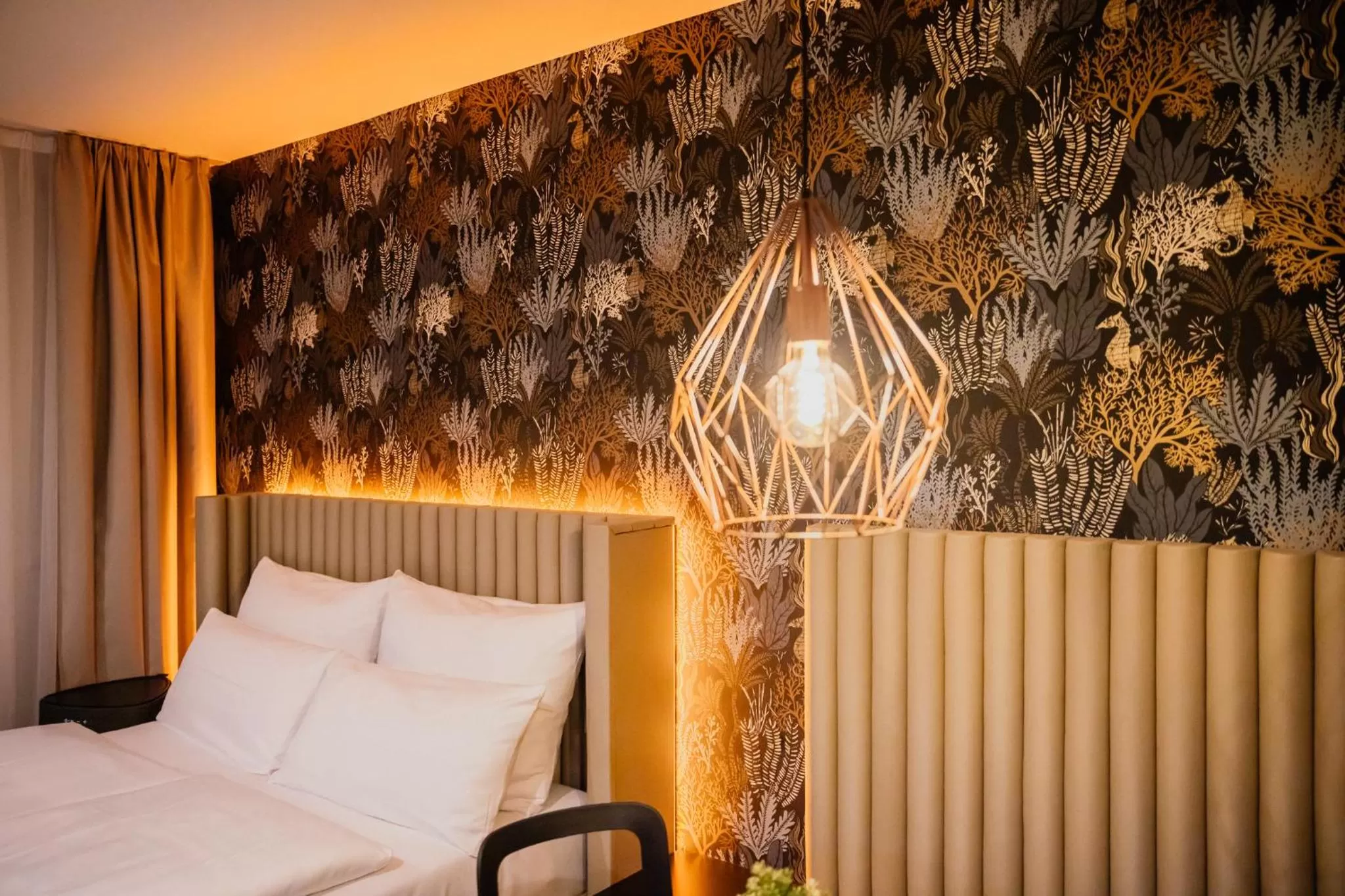 Living room, Bed in Rioca Stuttgart Posto 4