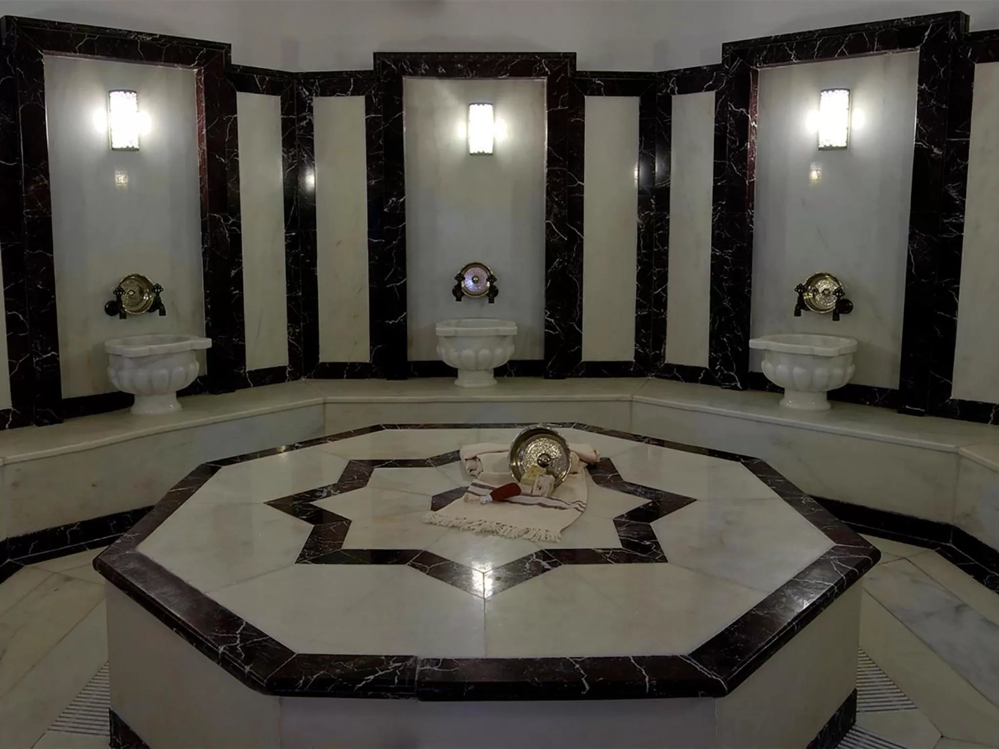 Public Bath in WOW Istanbul Hotel