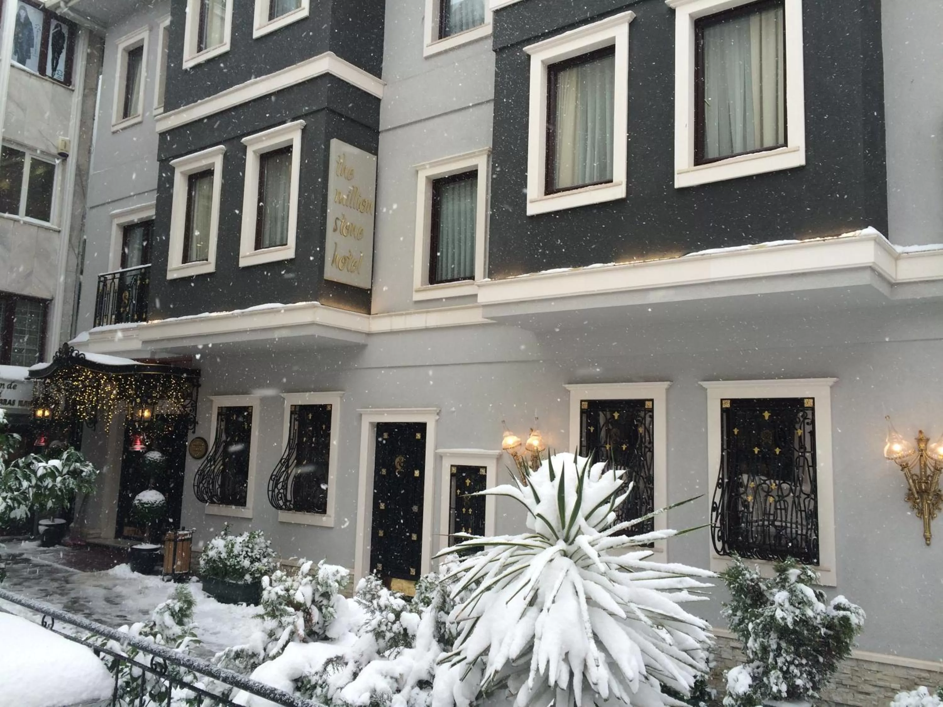 Facade/entrance in The Million Stone Hotel - Special Category