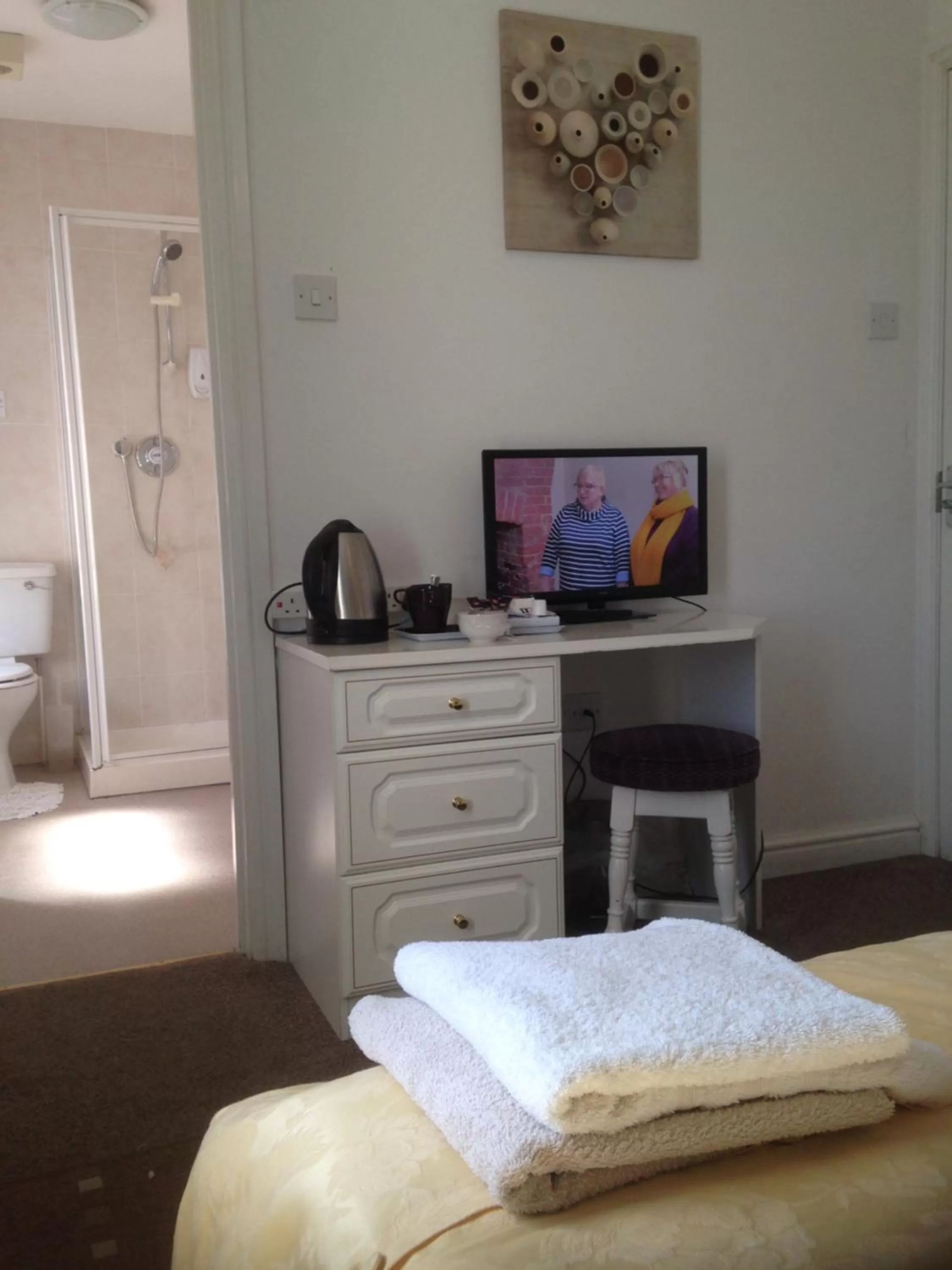 Bedroom, Bed in Lynebank House Hotel, Bed & Breakfast