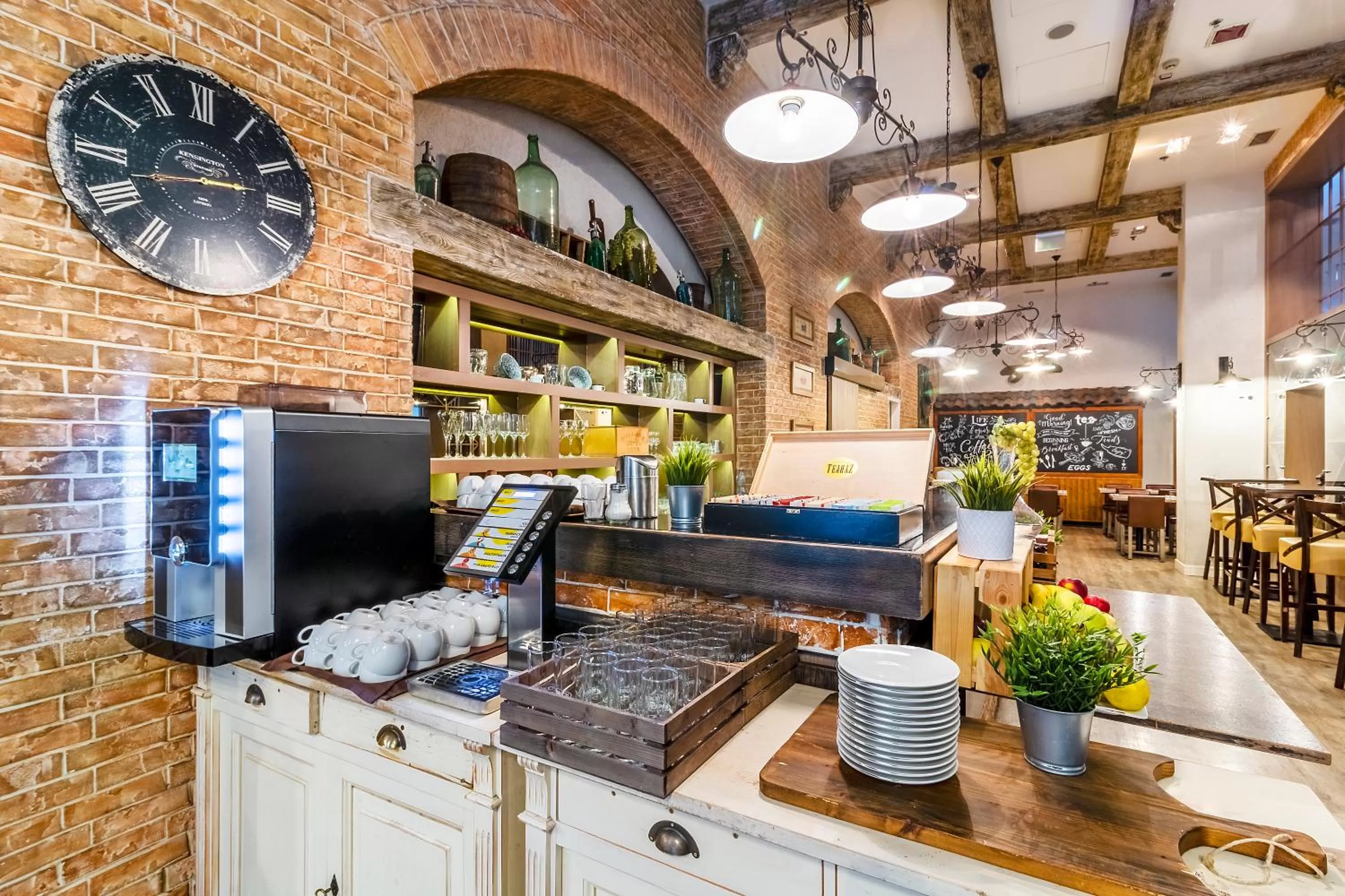 Restaurant/places to eat in Estilo Fashion Hotel Budapest