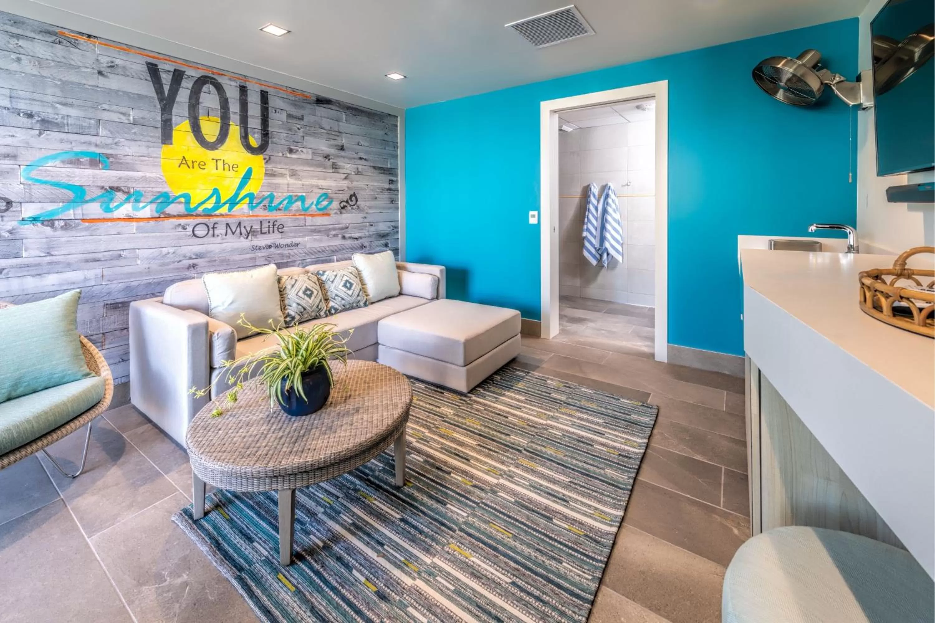 Swimming pool in JW Marriott Phoenix Desert Ridge Resort & Spa