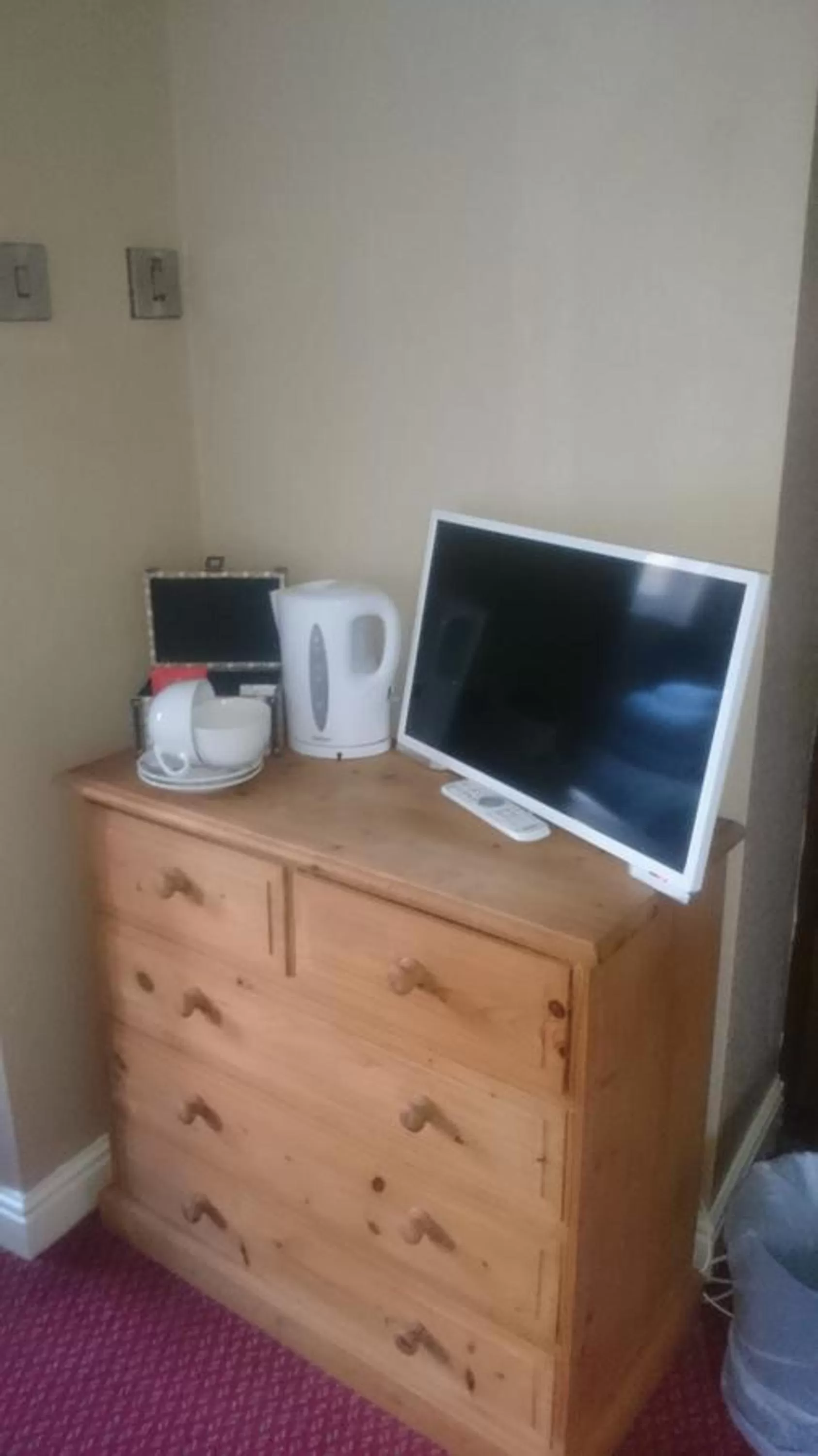 Decorative detail in George and Dragon Ashbourne