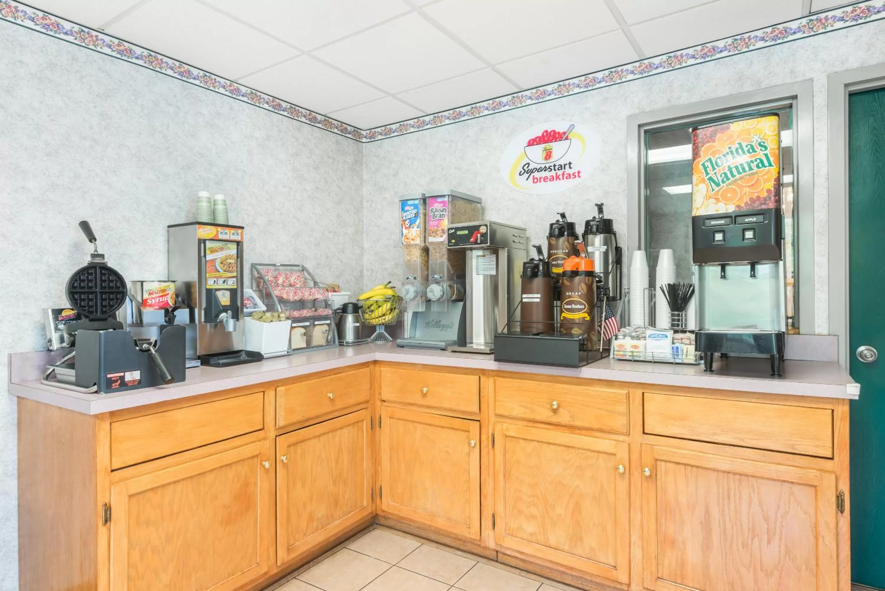 Continental breakfast in Super 8 by Wyndham Hancock MD