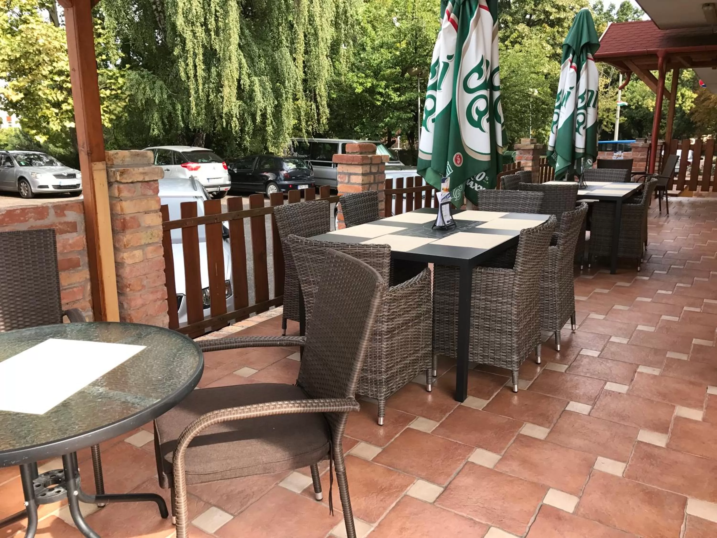 Restaurant/Places to Eat in Sport Hotel