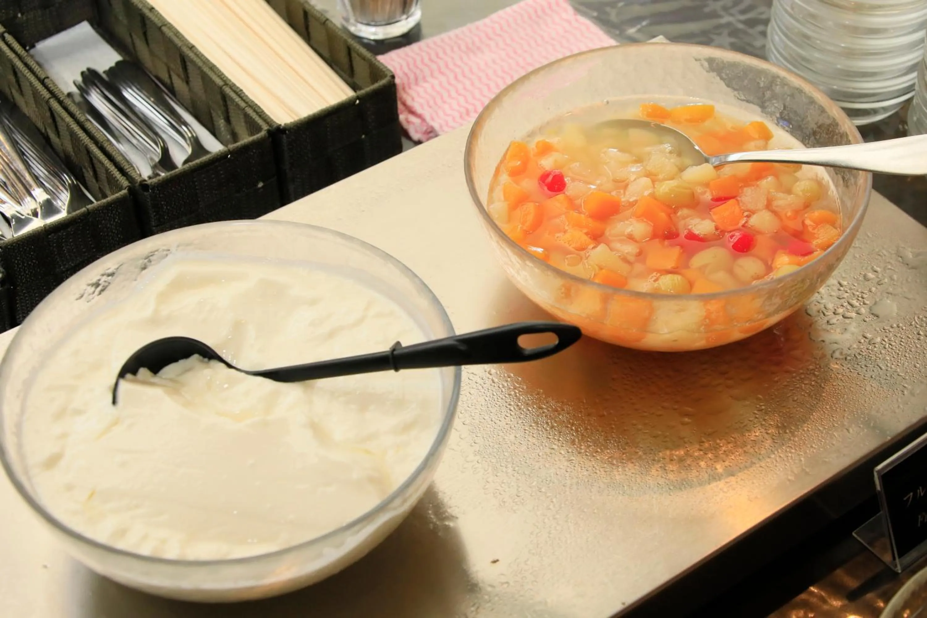 Buffet breakfast in Richmond Hotel Narita