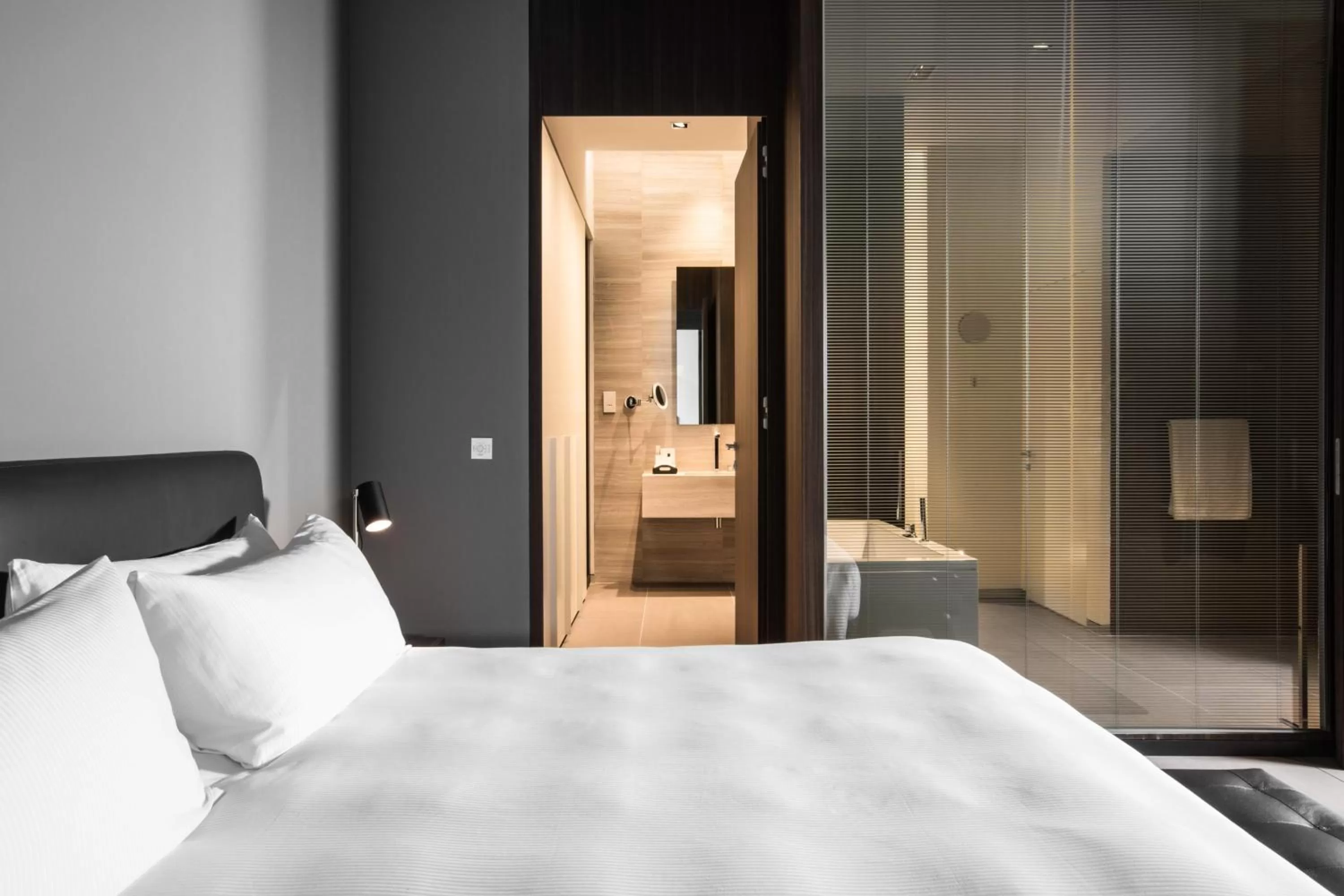 Photo of the whole room, Bed in InterContinental Malta by IHG