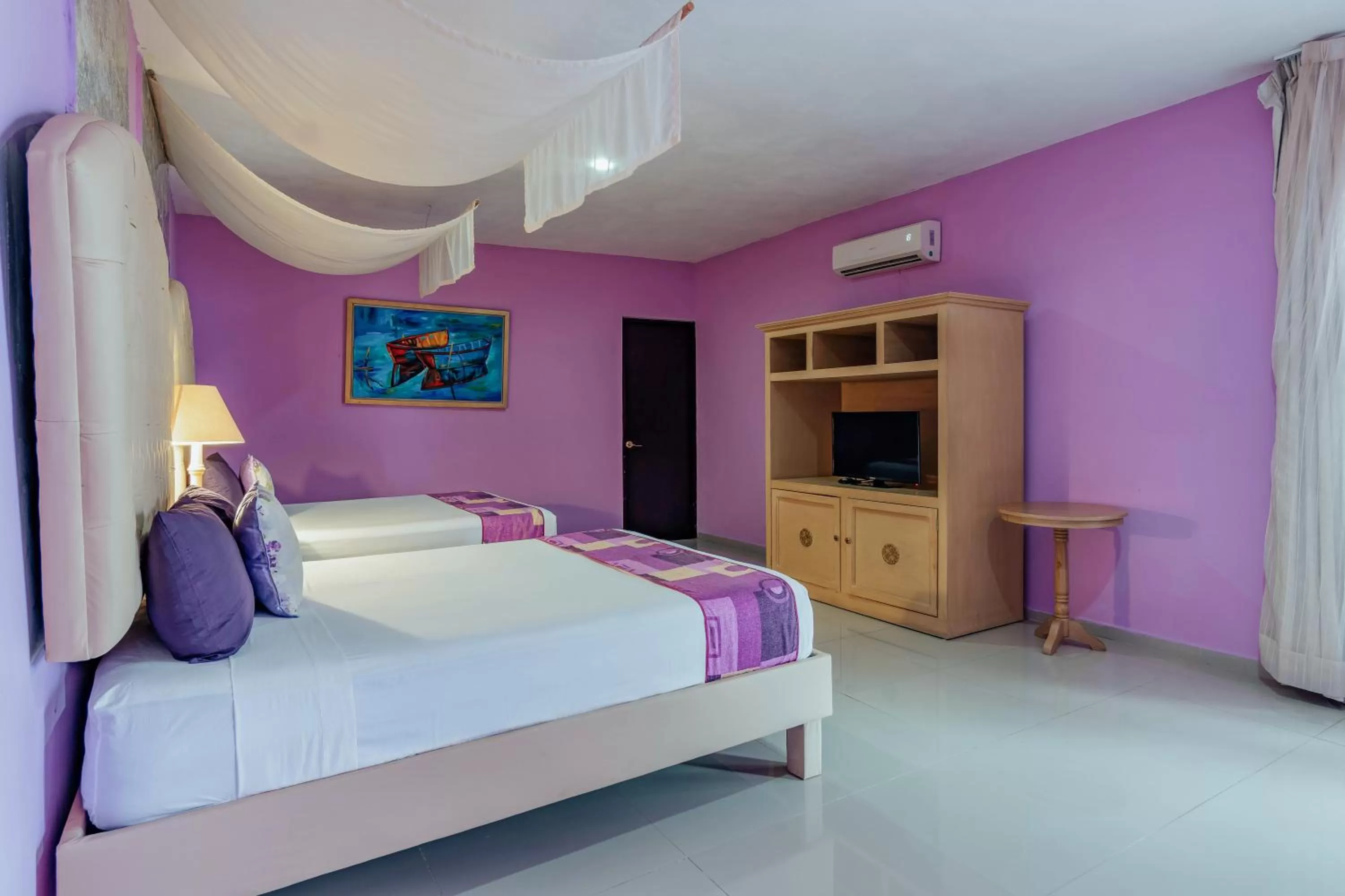 Bedroom, Bed in Hotel Lavanda CAS Merida