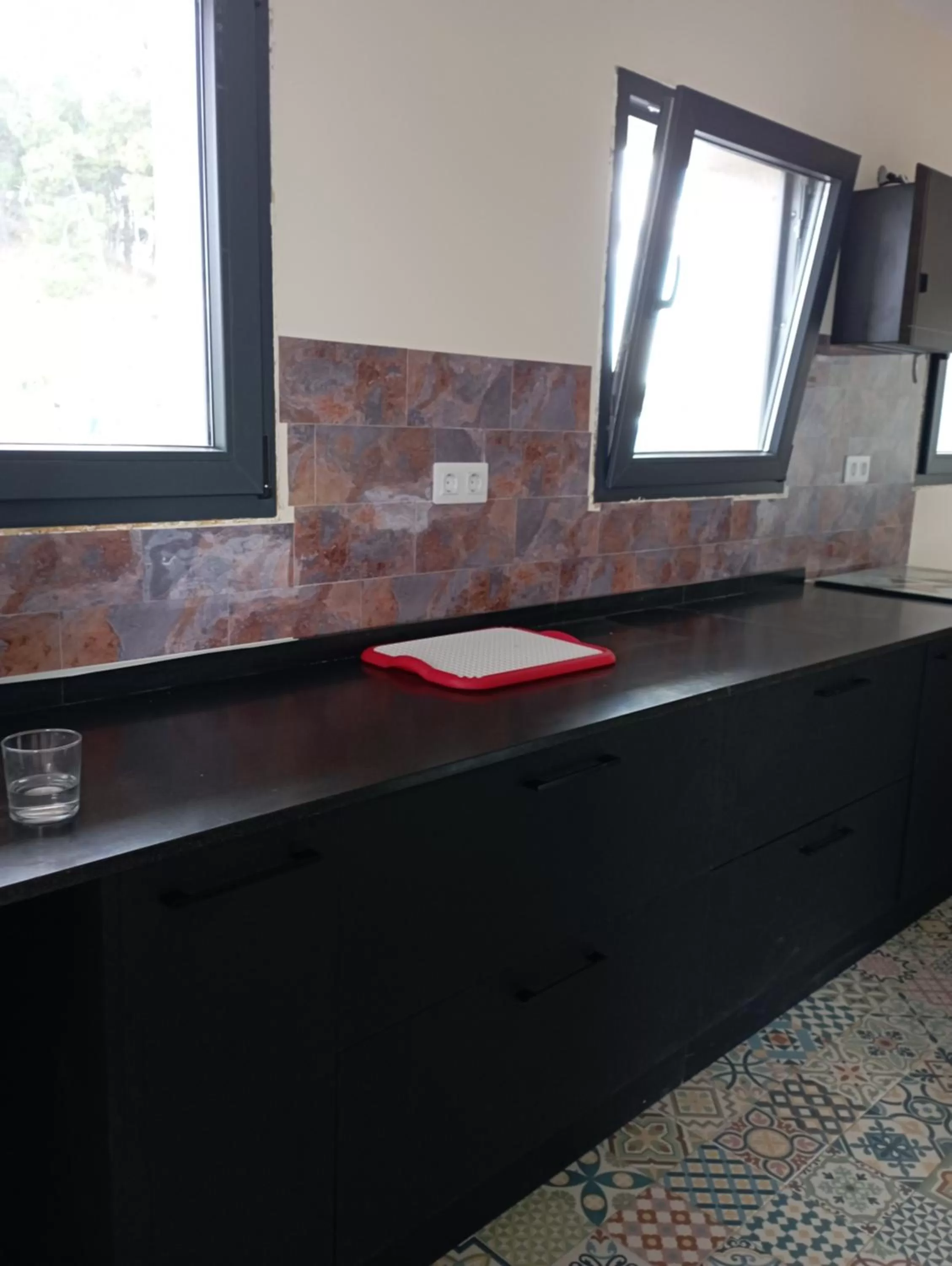 Kitchen or kitchenette, Bathroom in Cabezo Buñuel Hostal