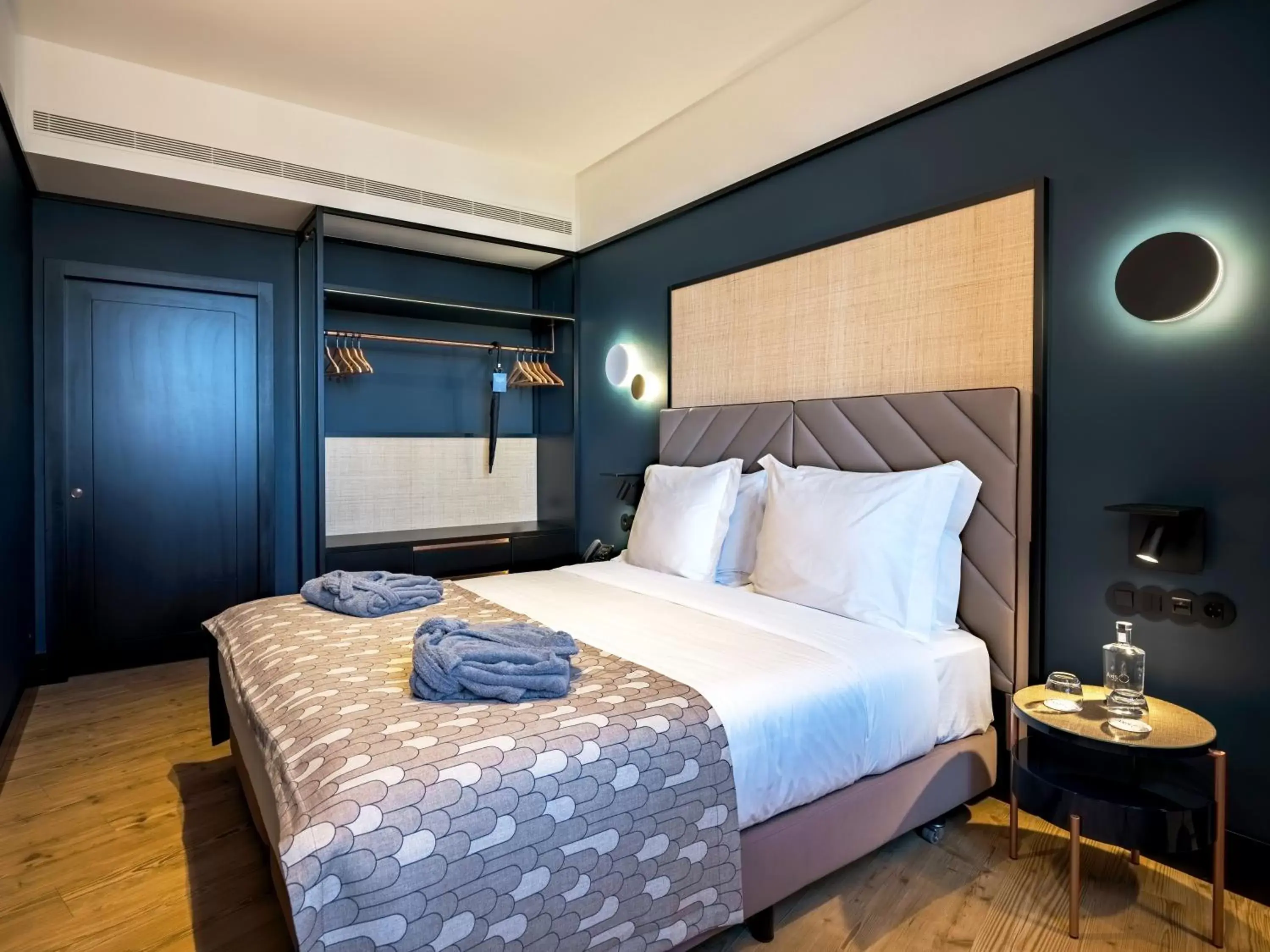 Suite with Aliados View in Axis Porto Club Aliados Suite with Aliados View in Axis Porto Club Aliados