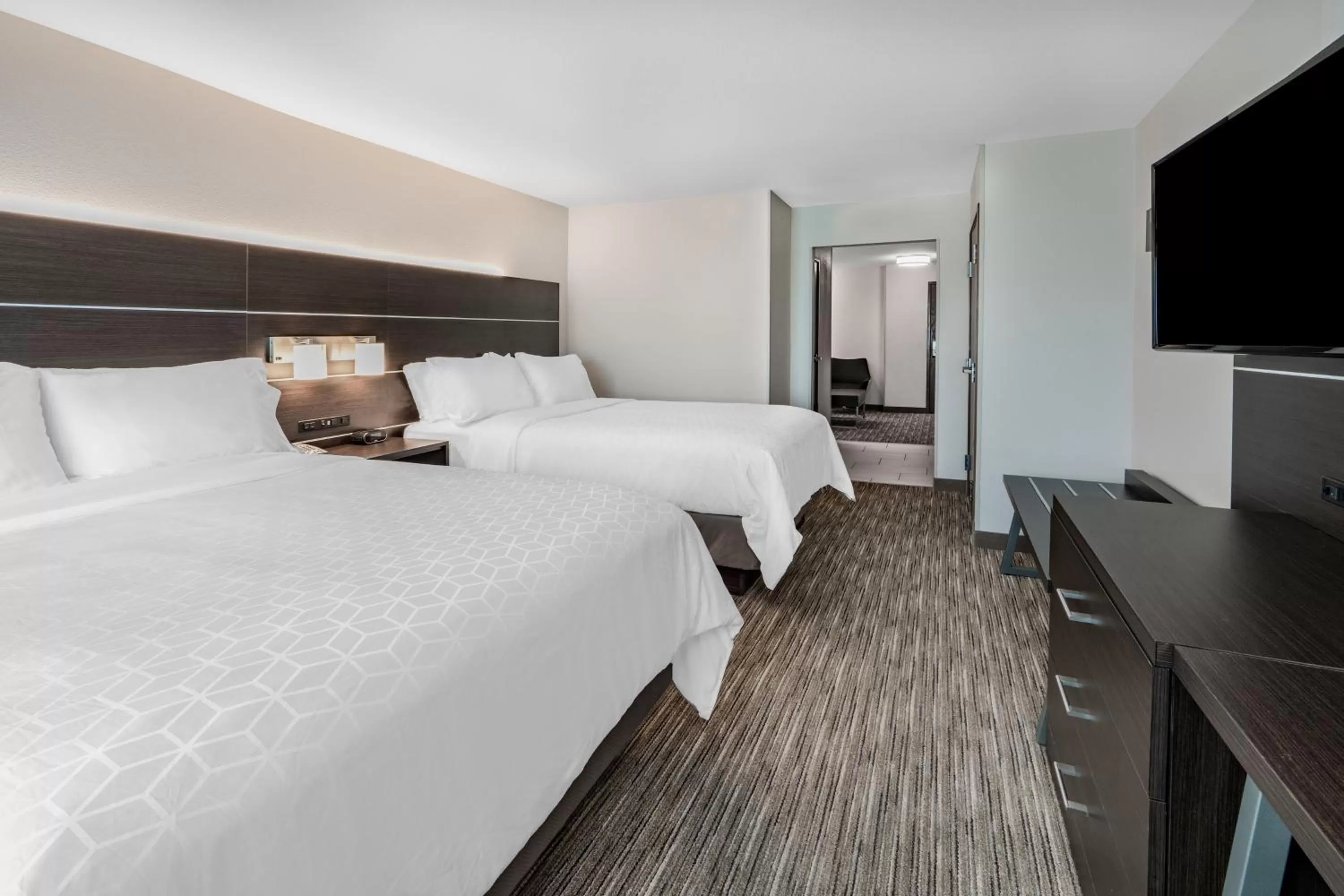 Photo of the whole room, Bed in Holiday Inn Express & Suites Trinidad by IHG