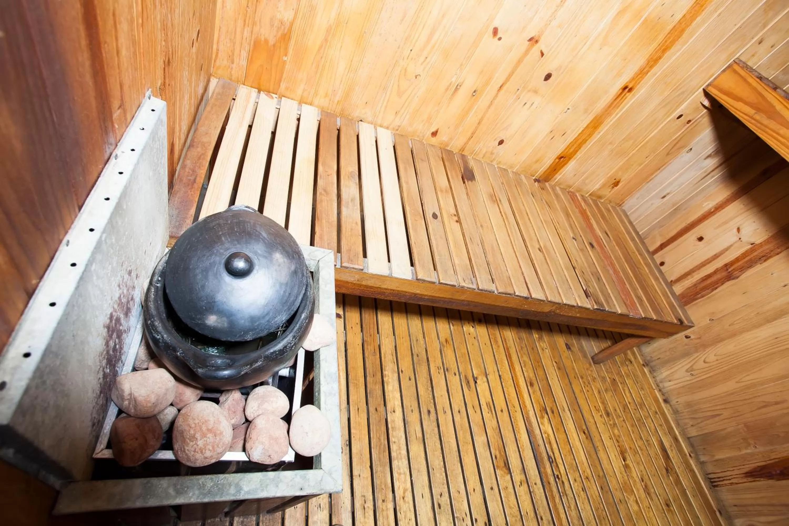 Sauna in Cora 96 Street Apartments