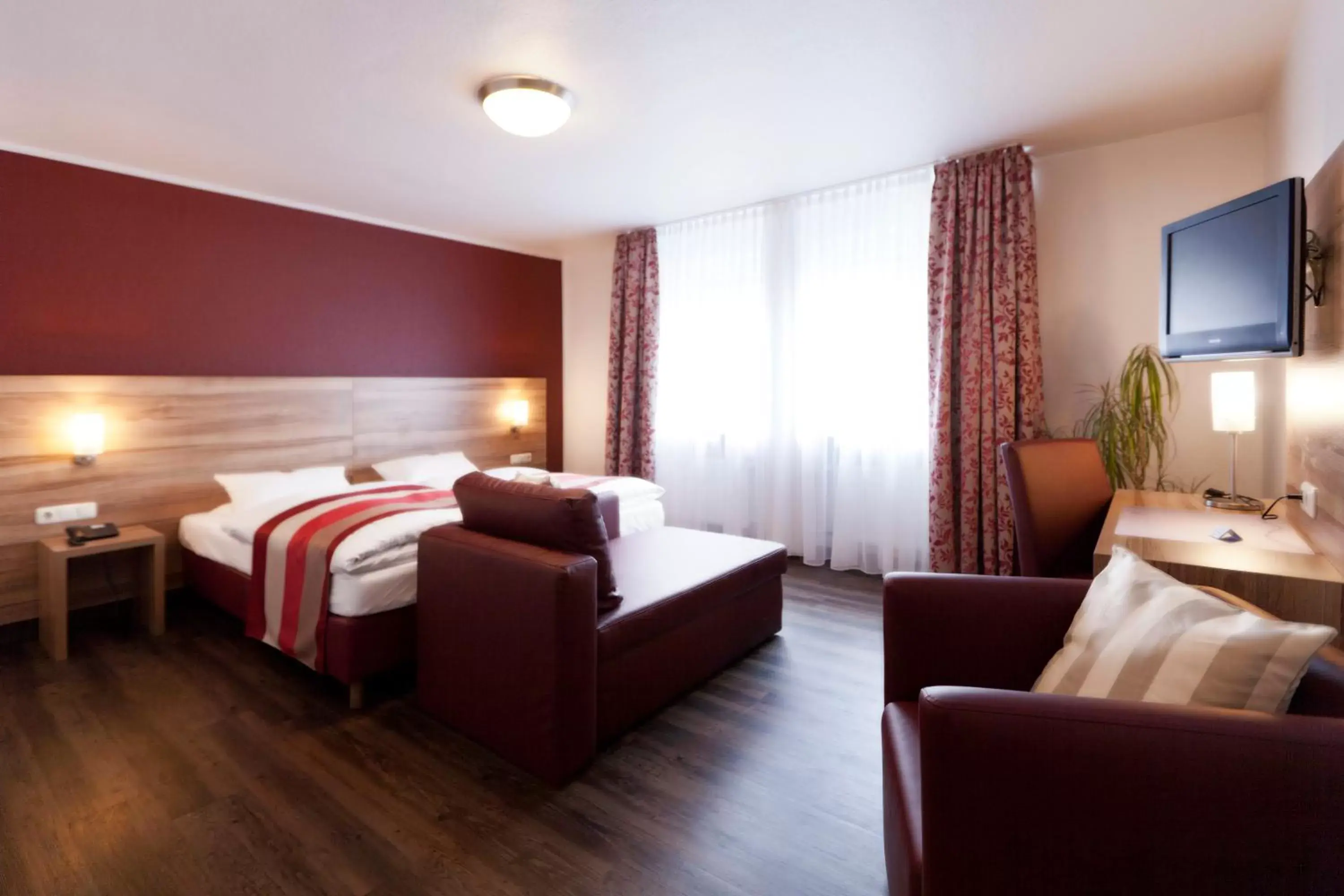 Double Room in Adolphs Hotel Double Room in Adolphs Hotel