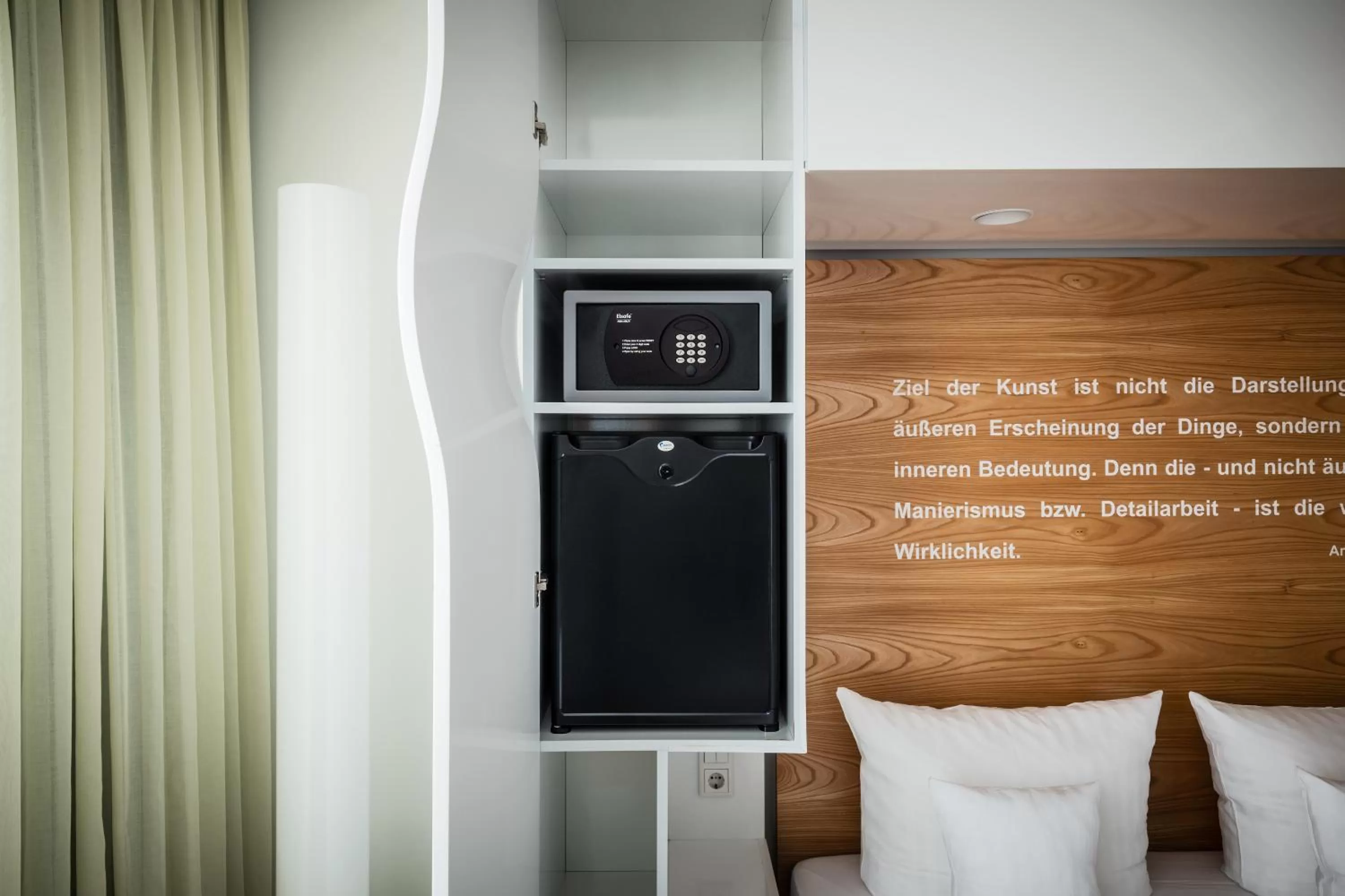 safe in Art Hotel City Leipzig