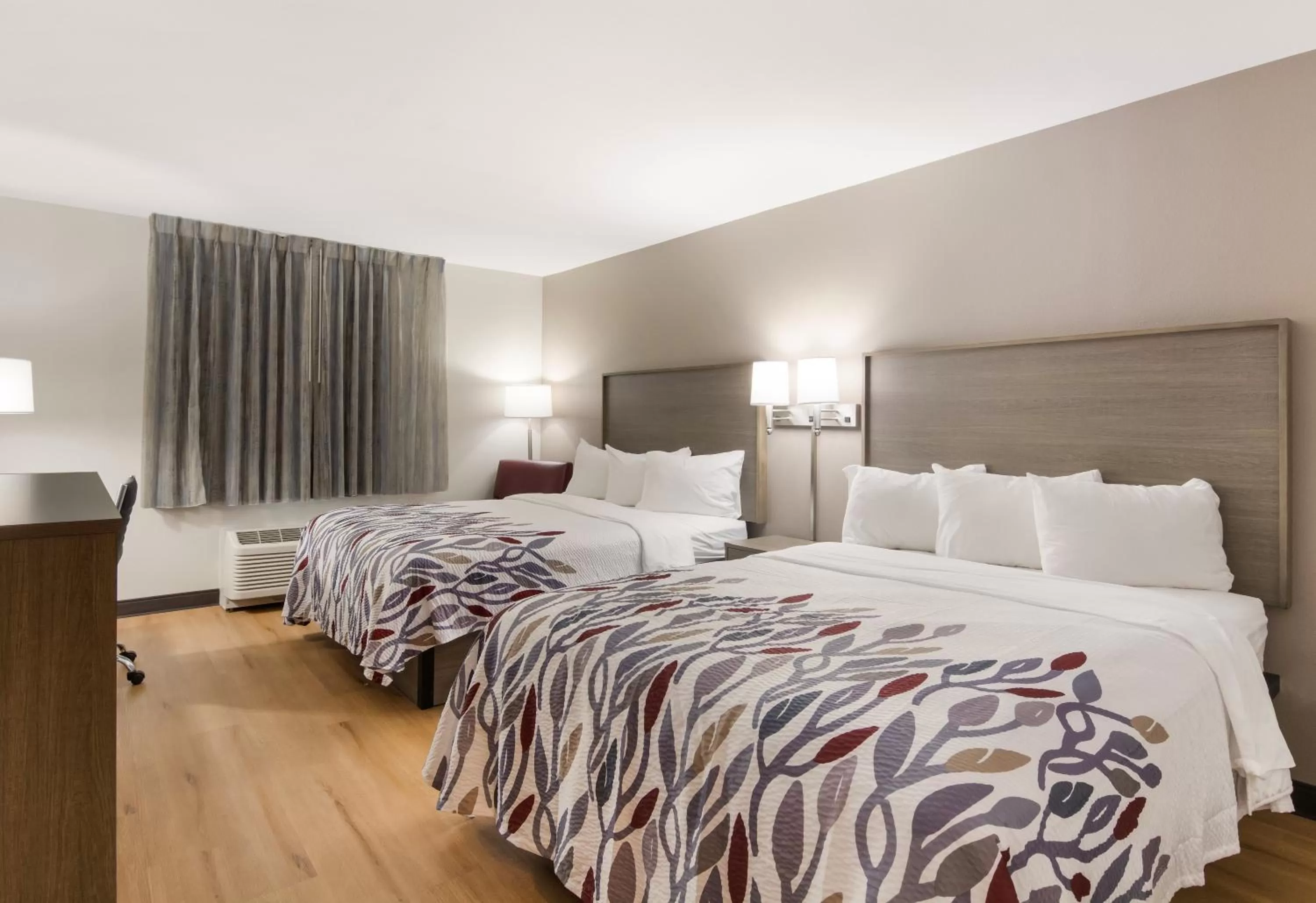 Photo of the whole room in Red Roof Inn Chester