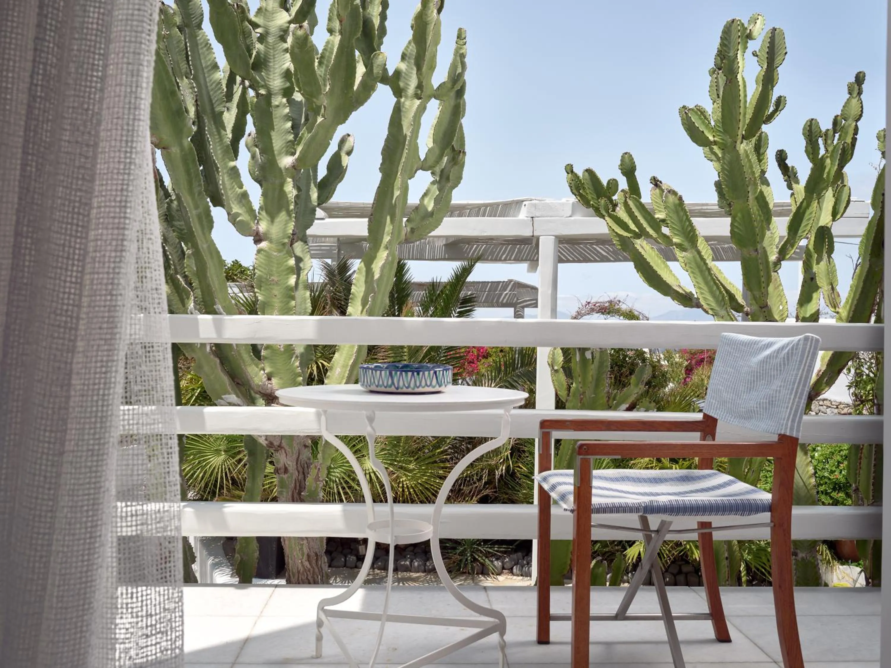 Honeymoon Suite with Sea or Pool View in Belvedere Mykonos - Main Hotel